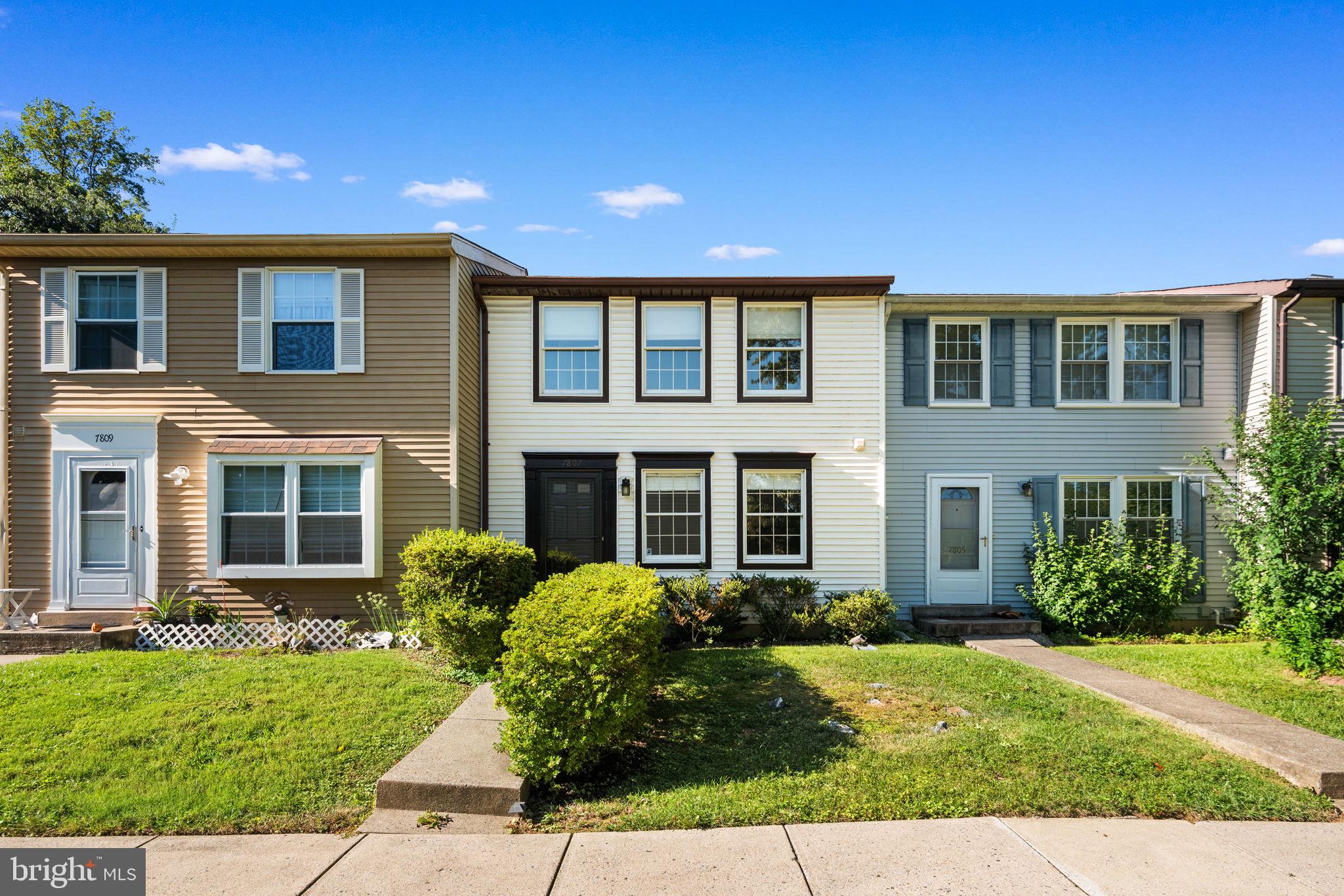 7807 BREEZY DOWN TERRACE