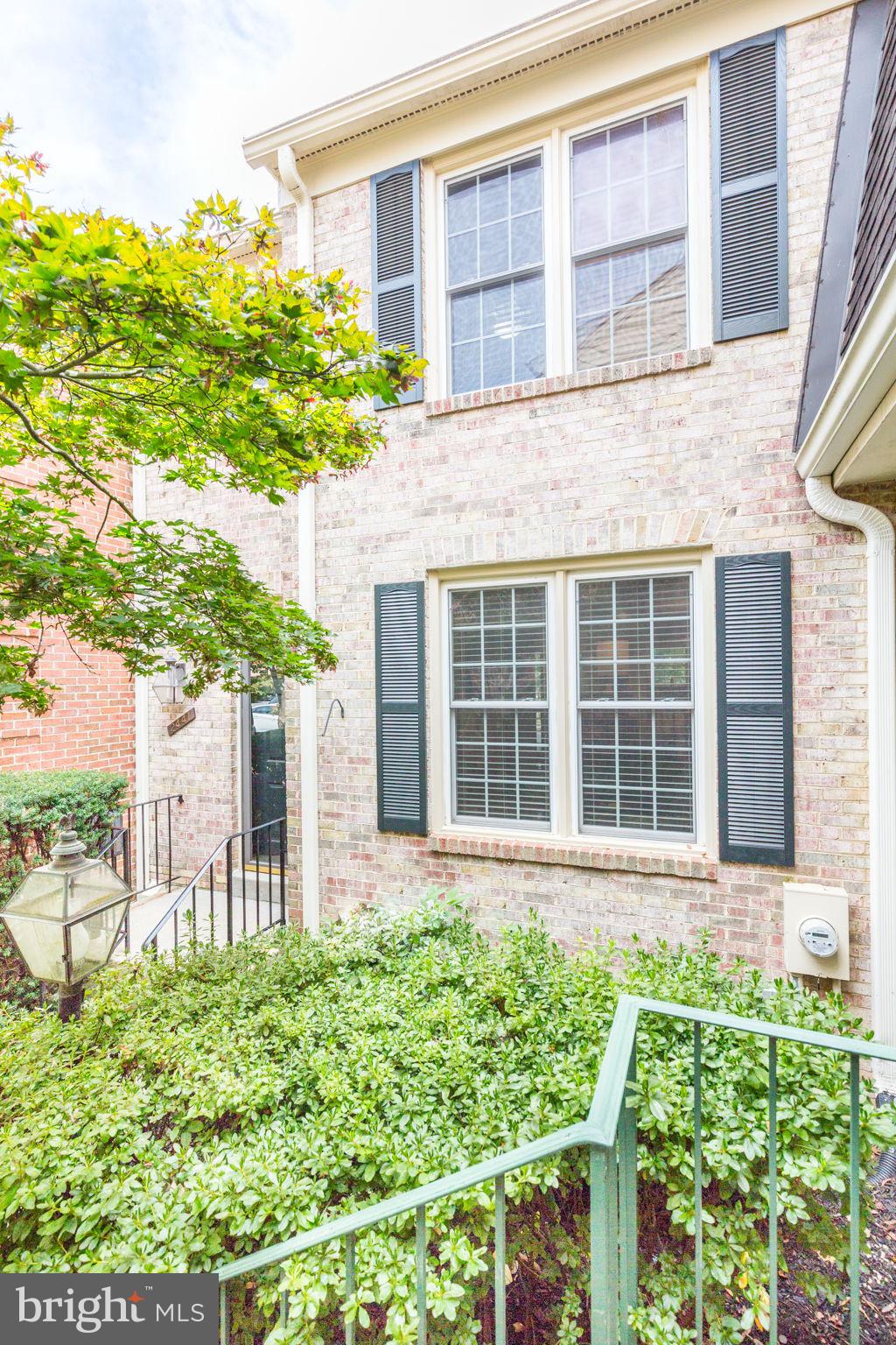 FLINT LEDGE ESTATES - Residential