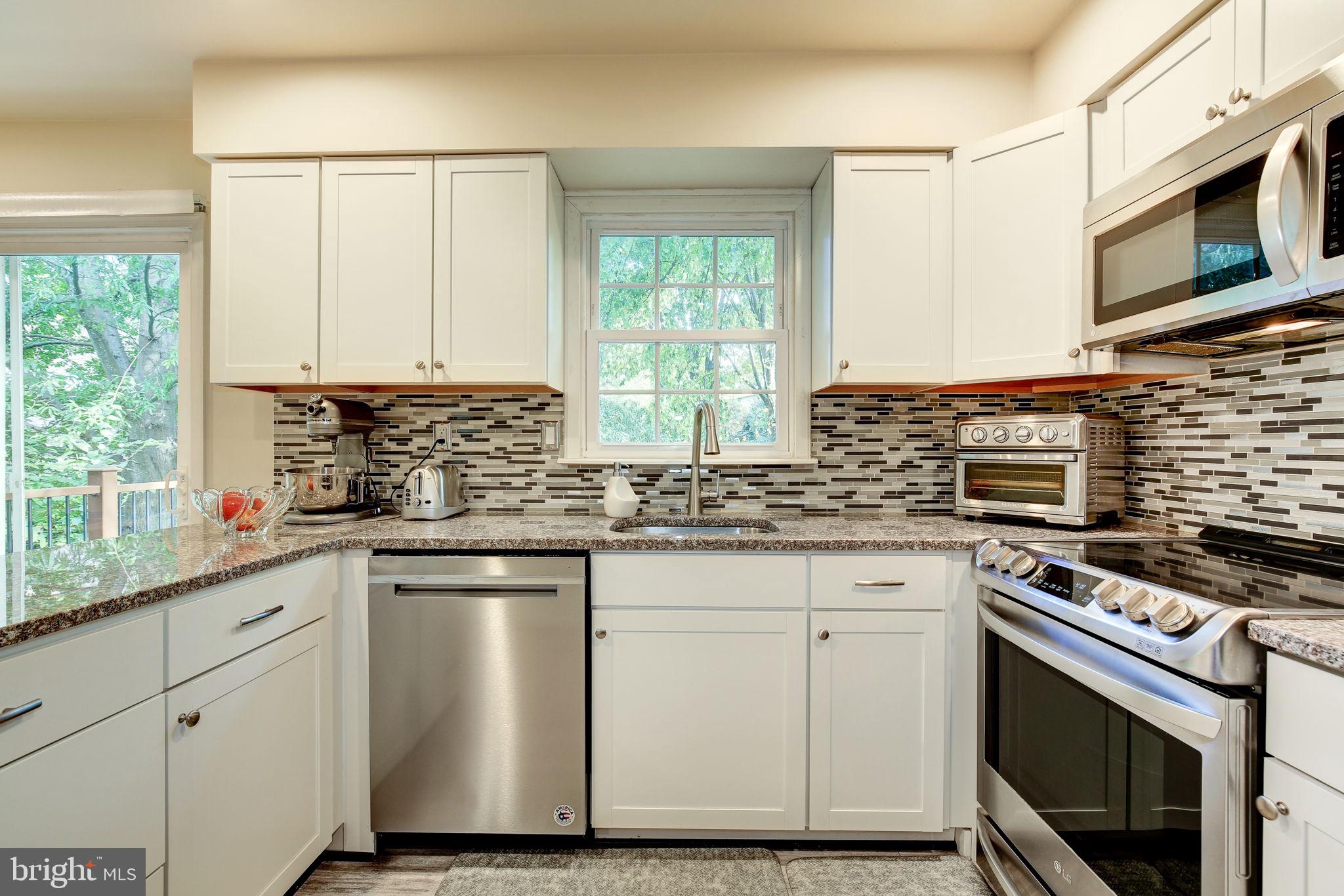 FLINT LEDGE ESTATES - Residential