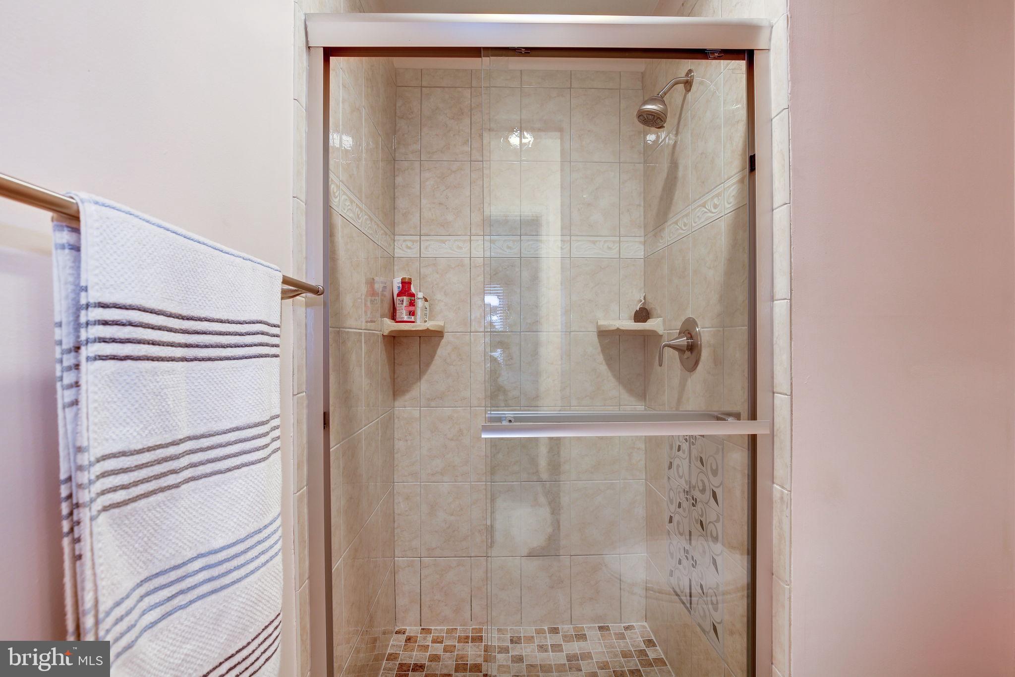 FLINT LEDGE ESTATES - Residential