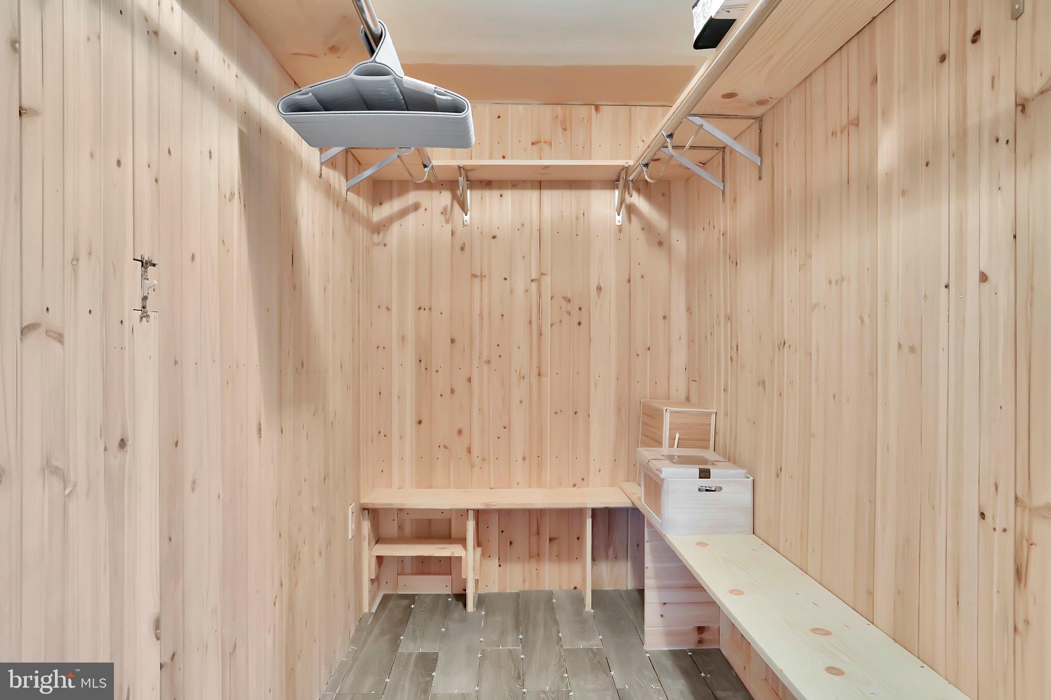 NONE UNRESTRICTED - Residential