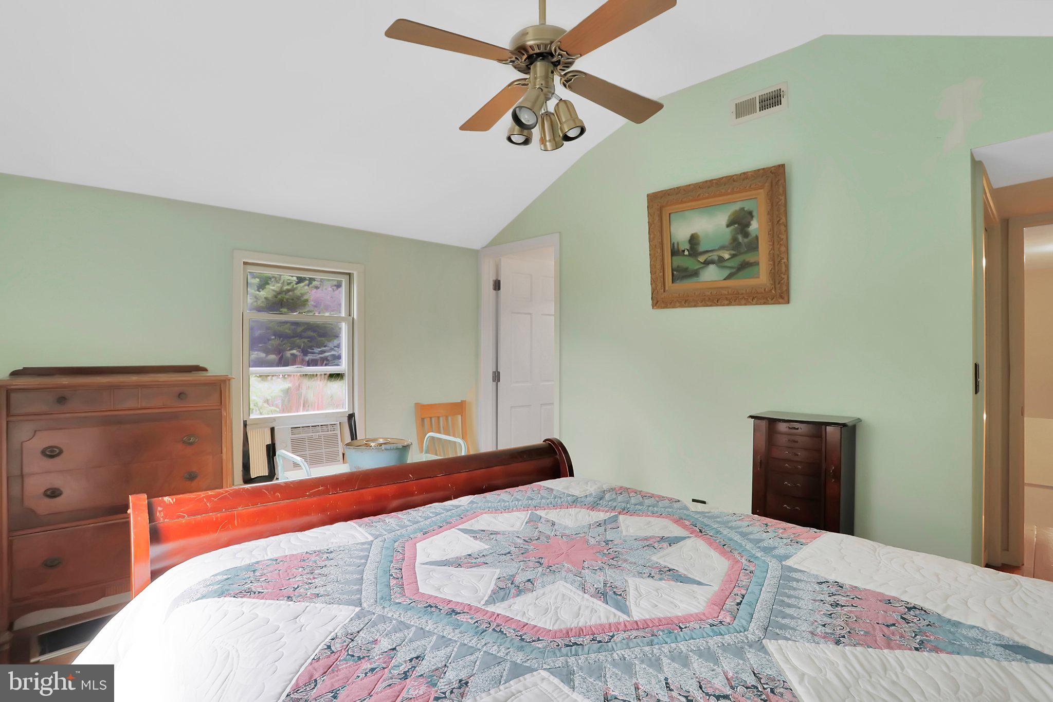 NONE UNRESTRICTED - Residential