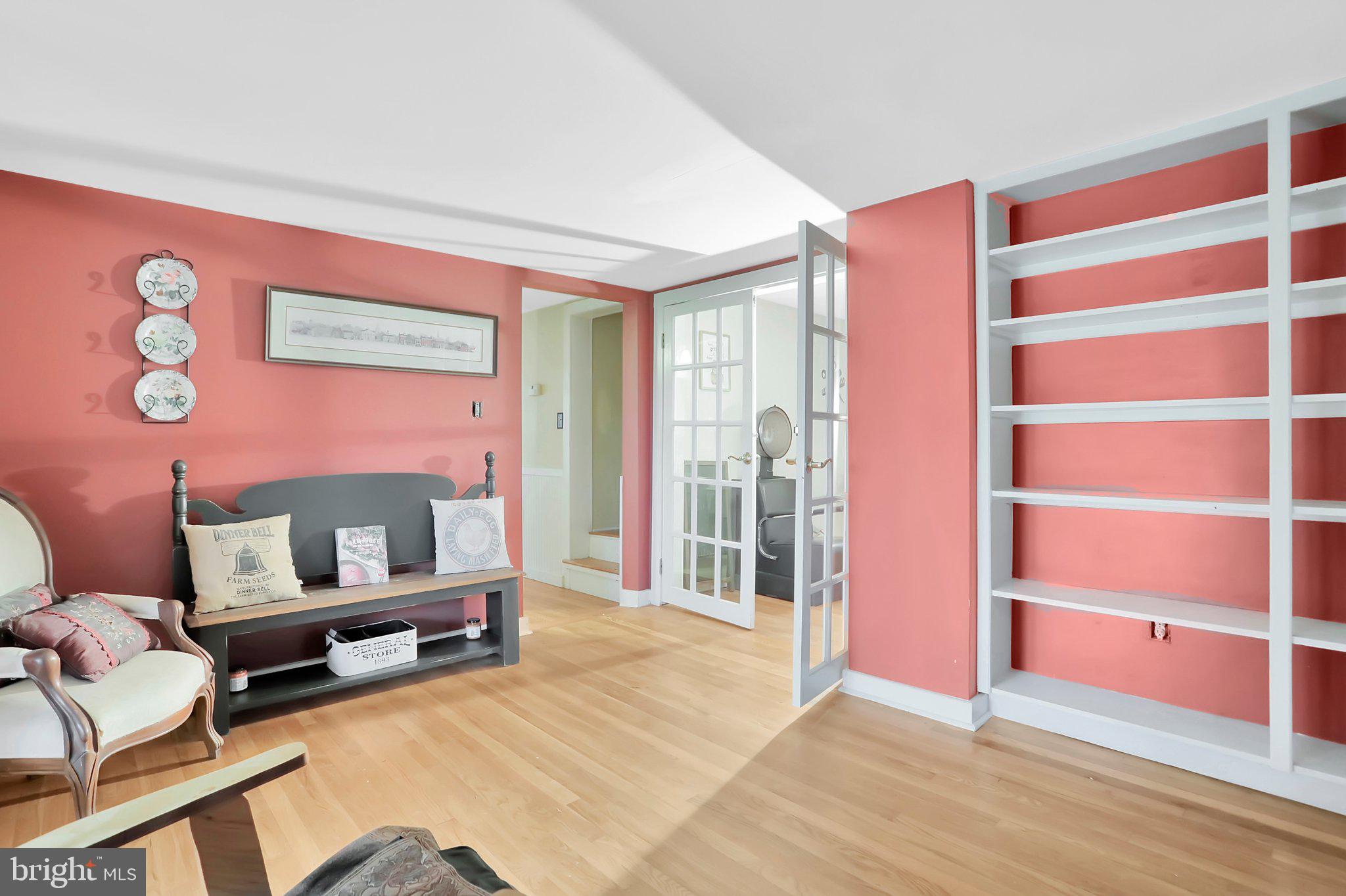 NONE UNRESTRICTED - Residential