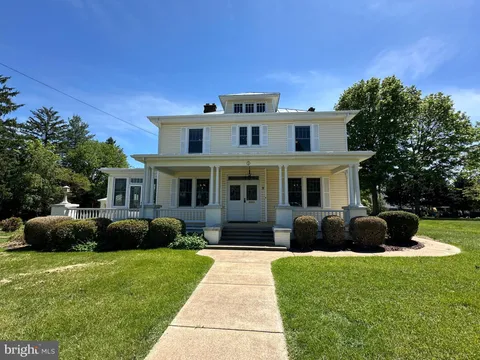 8 Bartlett Avenue, Luray, VA 22835 - MLS#: VAPA2004222