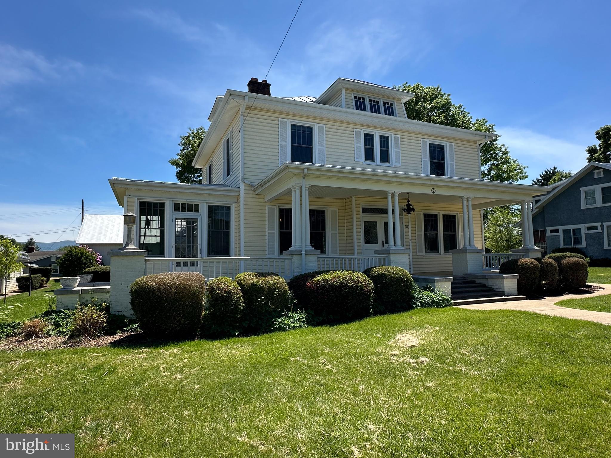 8 BARTLETT AVENUE