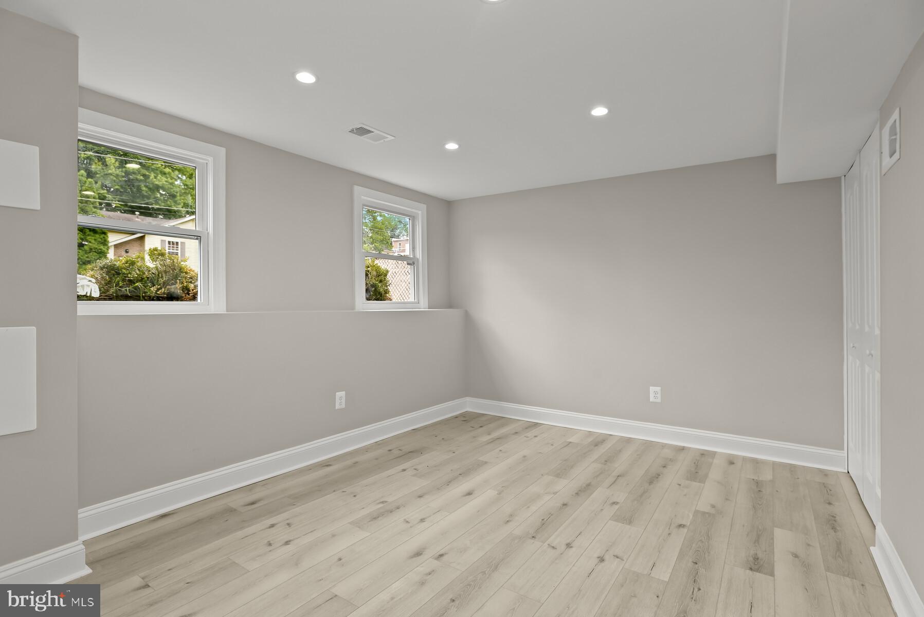 CEDAR HEIGHTS - Residential