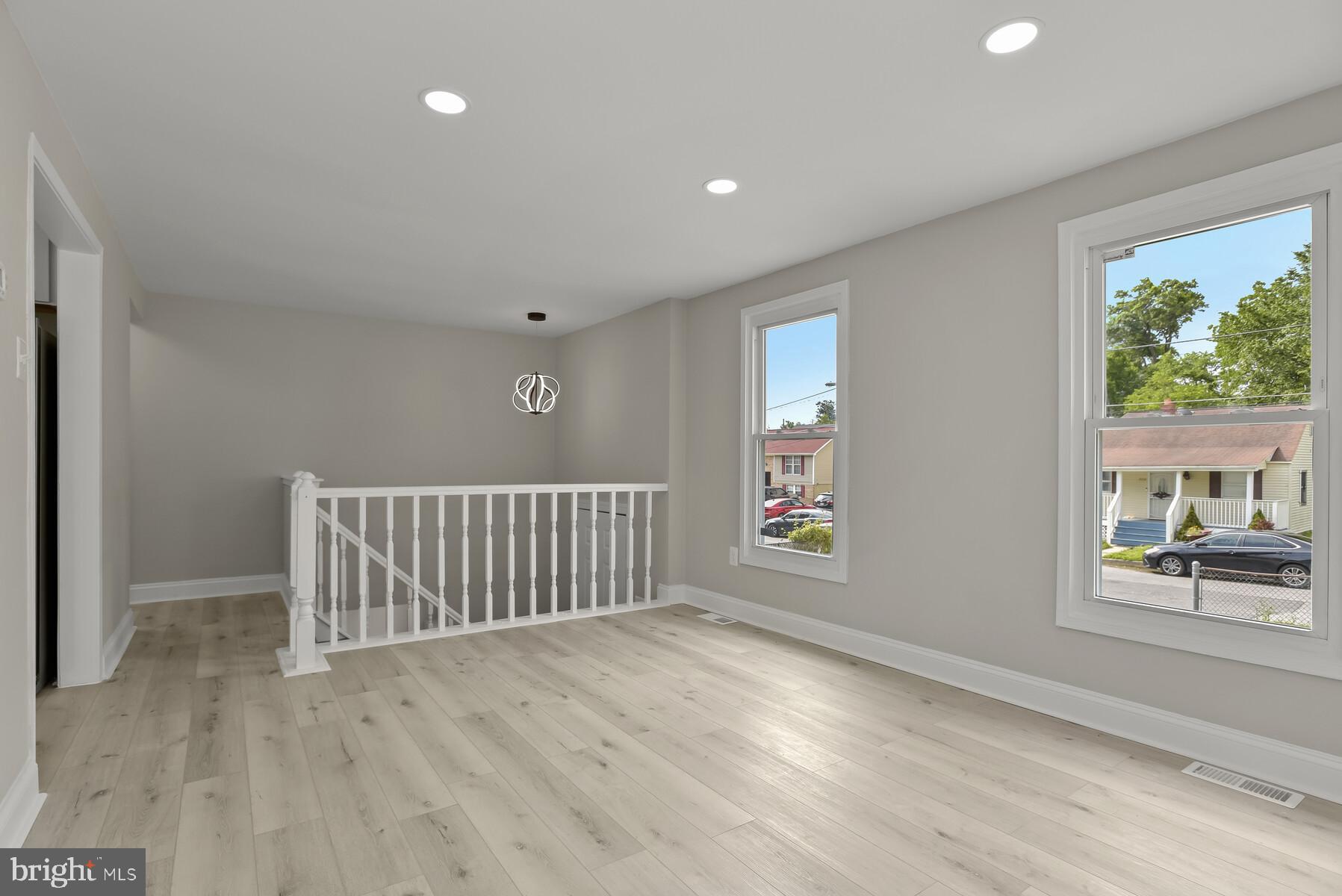 CEDAR HEIGHTS - Residential