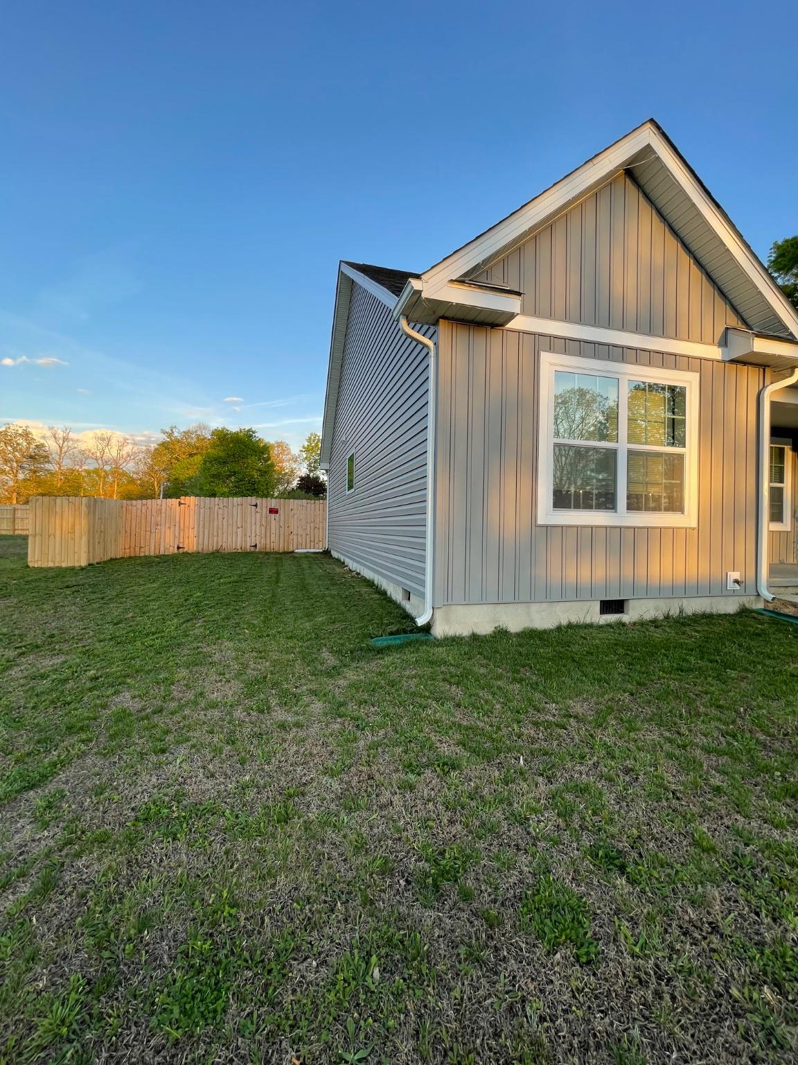 253 GRUBB LNDG LANDING