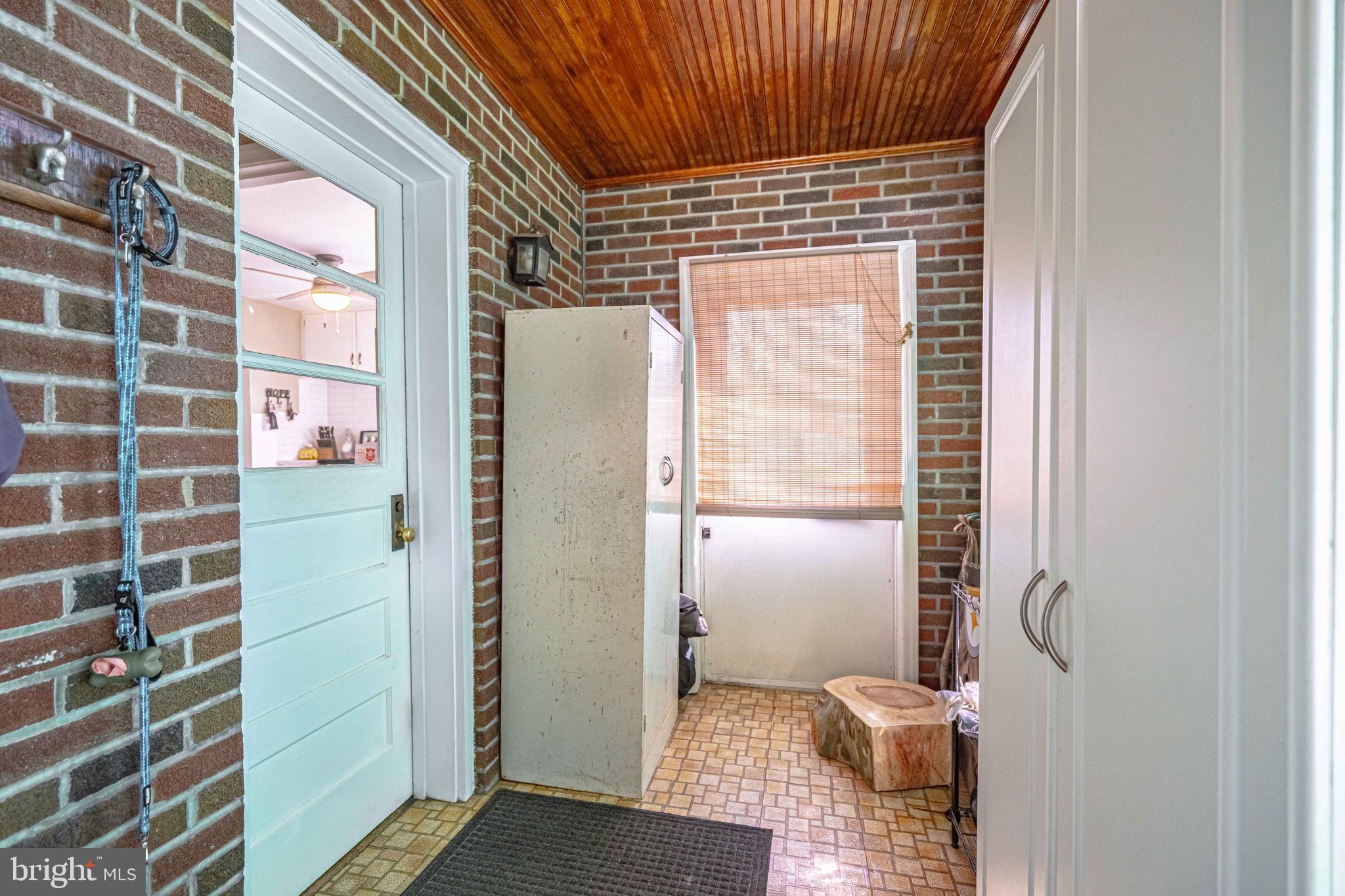 SOUTH TEMPLE HEIGH - Residential