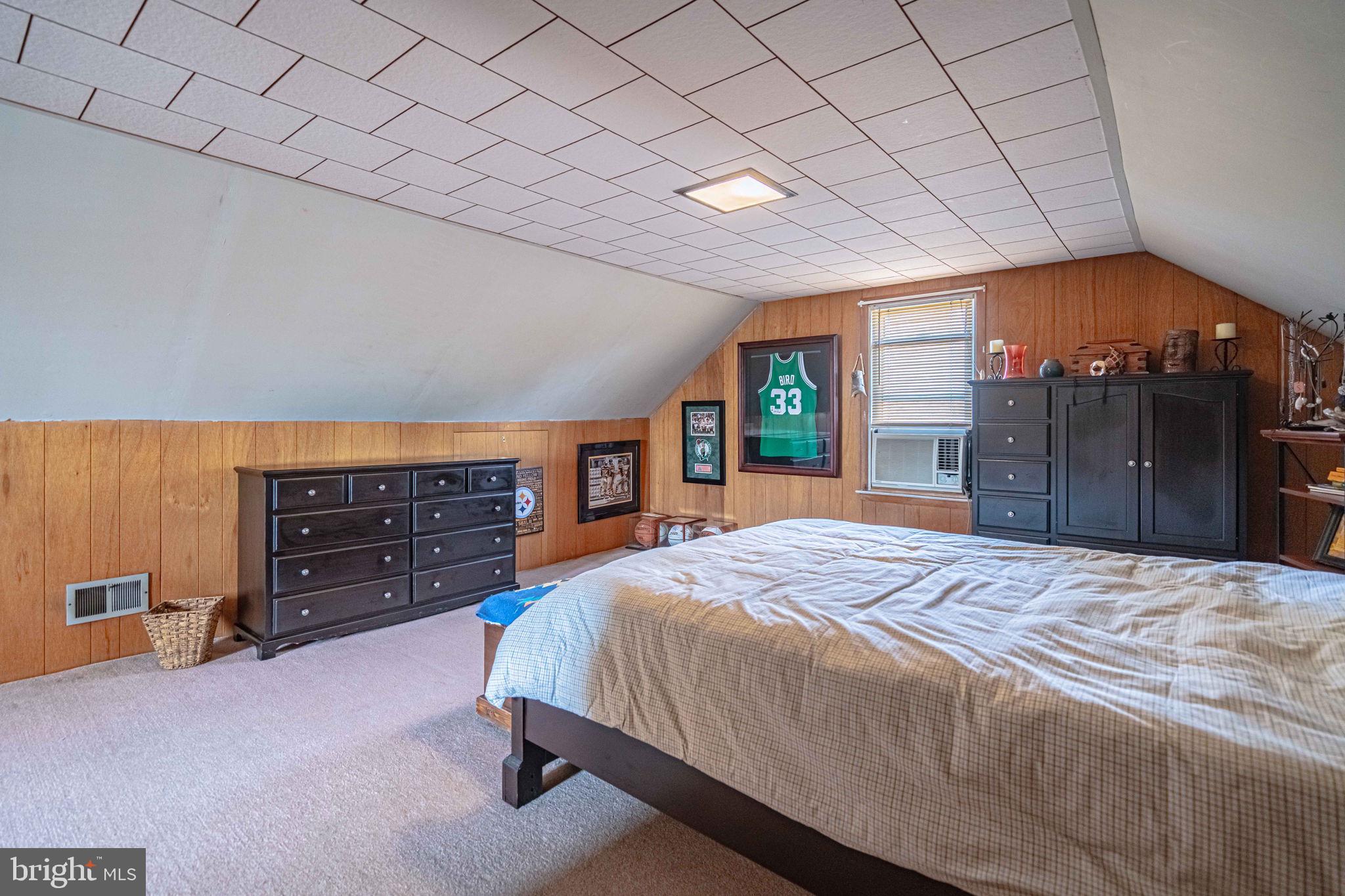 SOUTH TEMPLE HEIGH - Residential