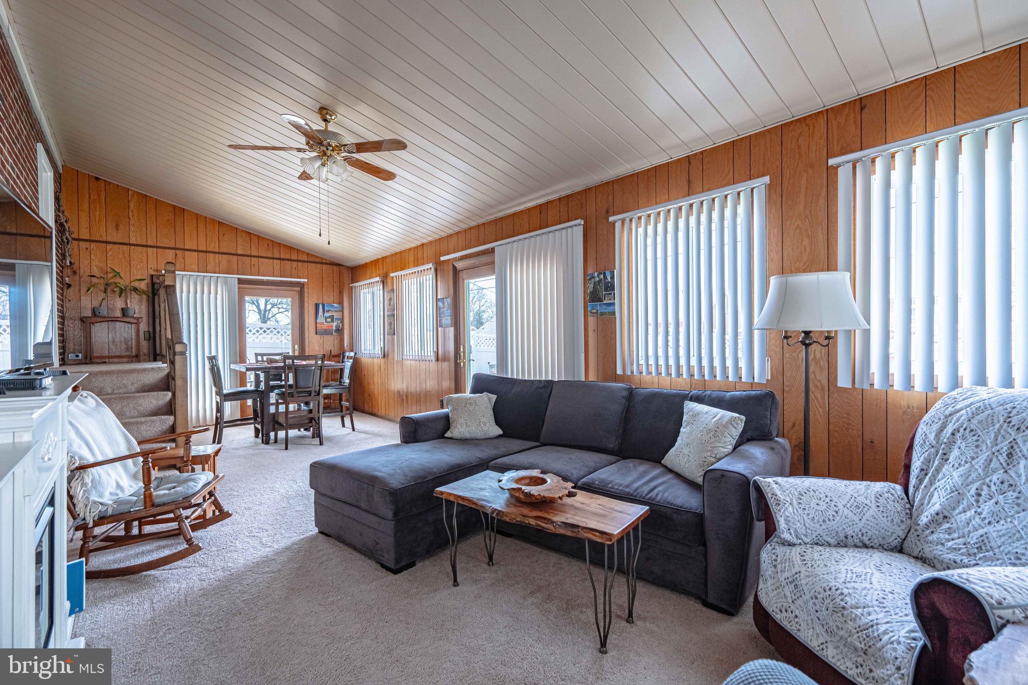 SOUTH TEMPLE HEIGH - Residential