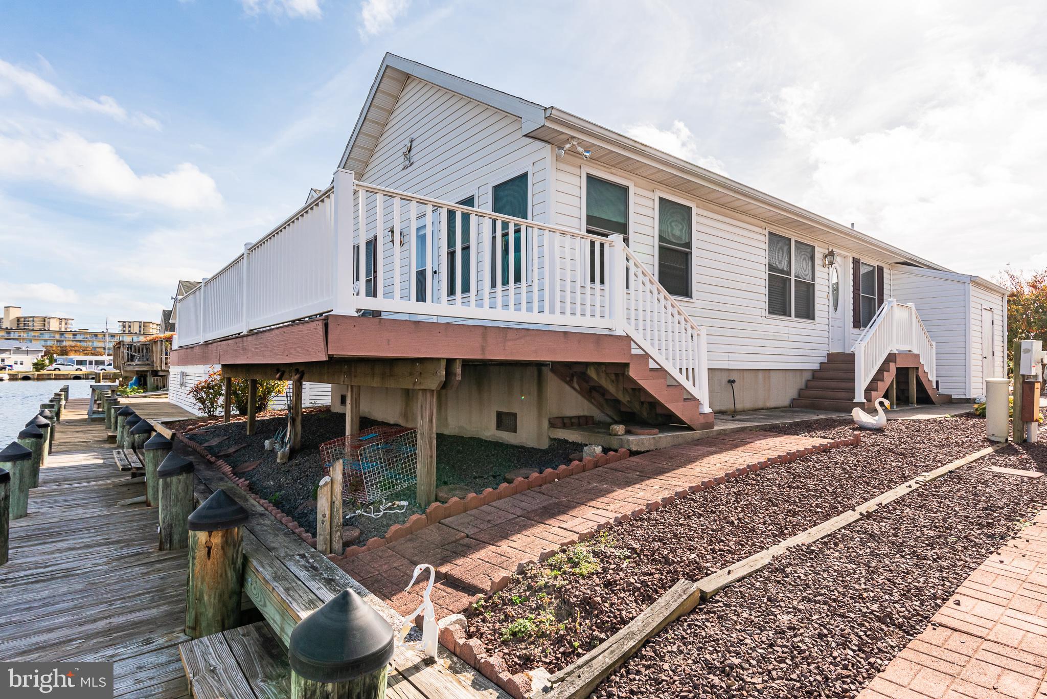 MONTEGO BAY - Residential