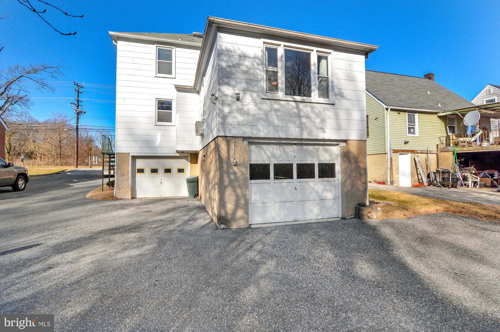 PARKVILLE - Residential