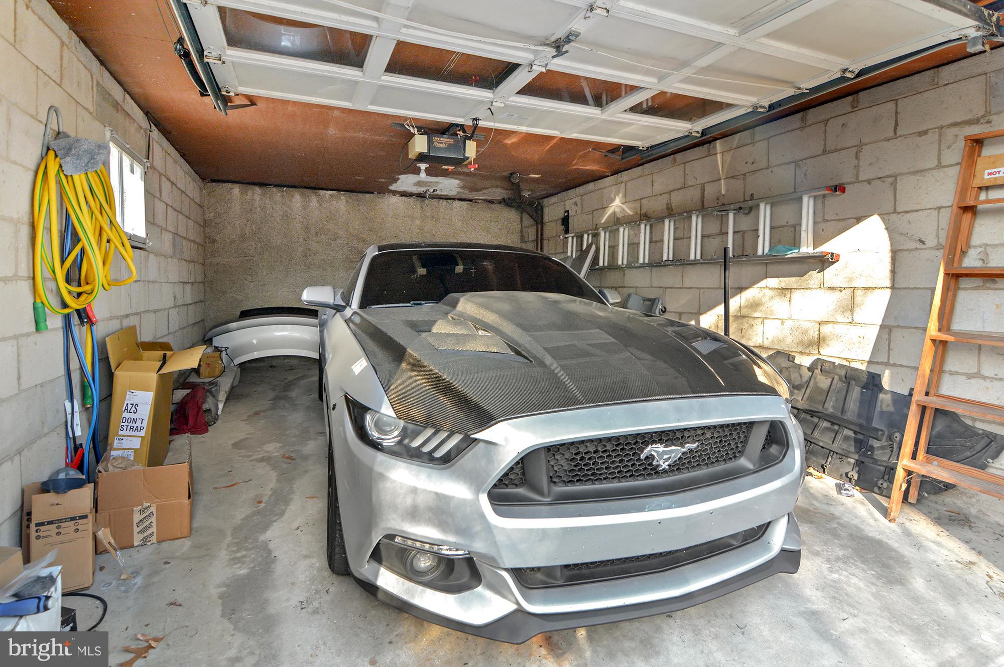 PARKVILLE - Residential