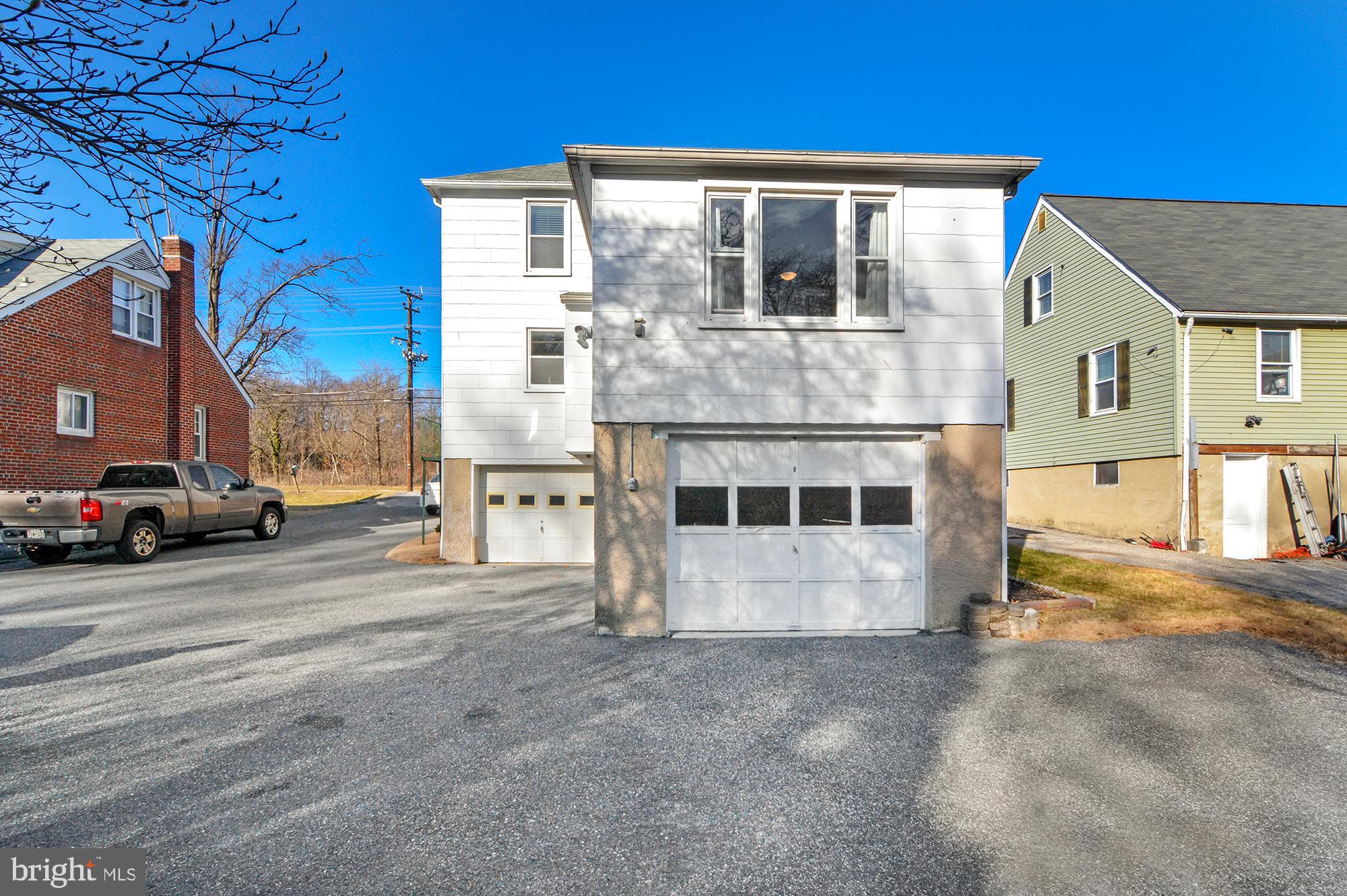 PARKVILLE - Residential