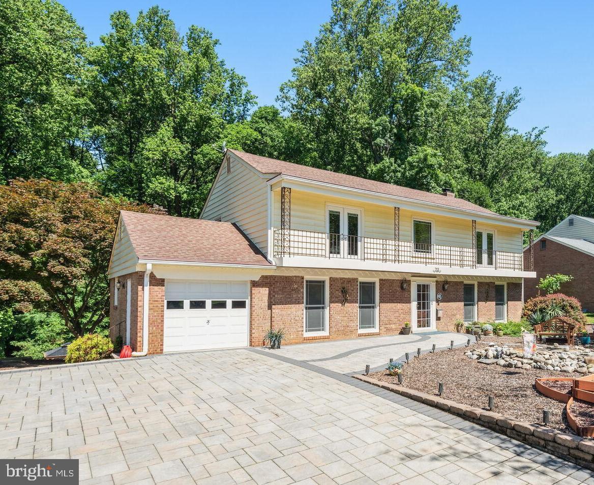 COLLEGE GARDENS - Residential