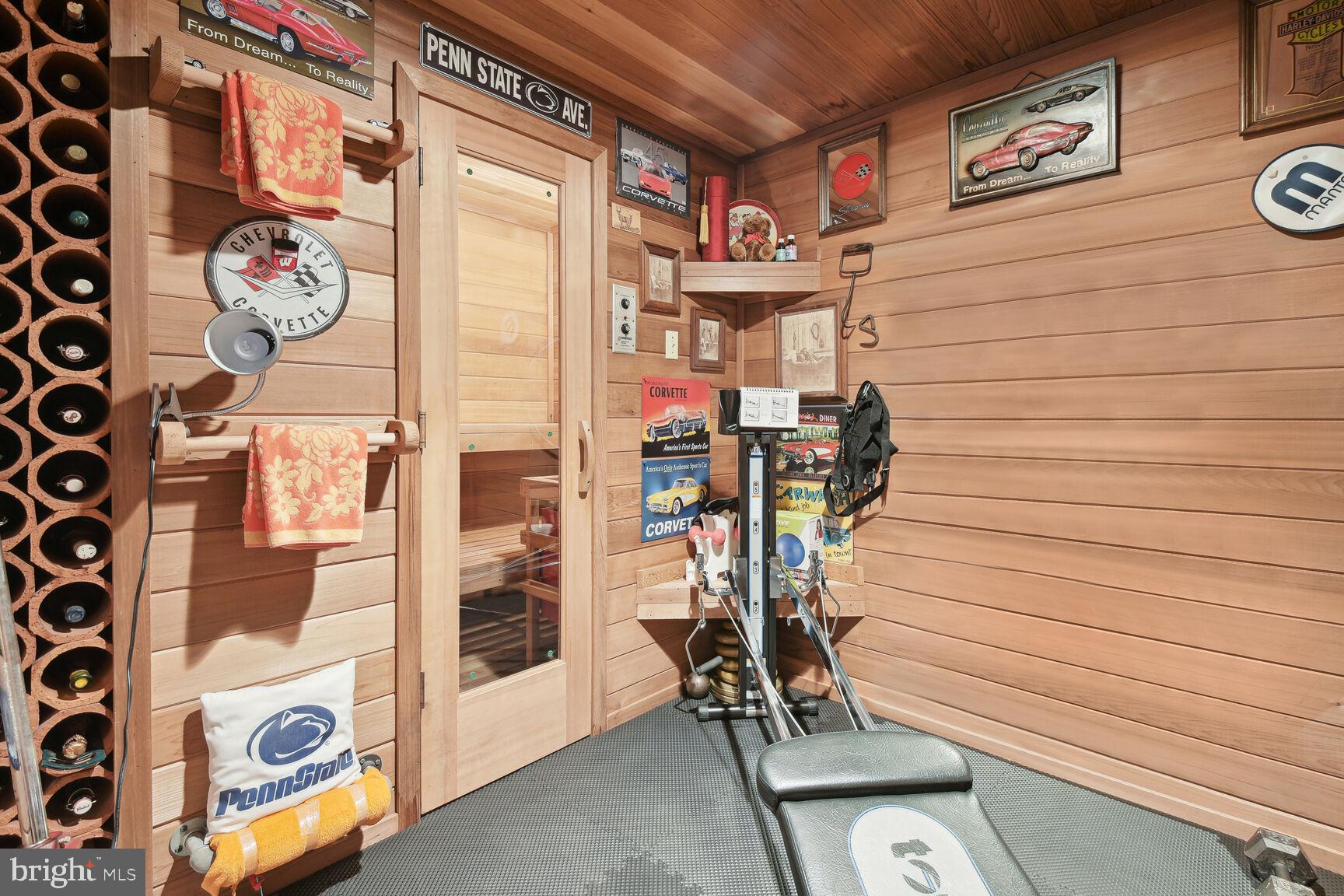 COLLEGE GARDENS - Residential