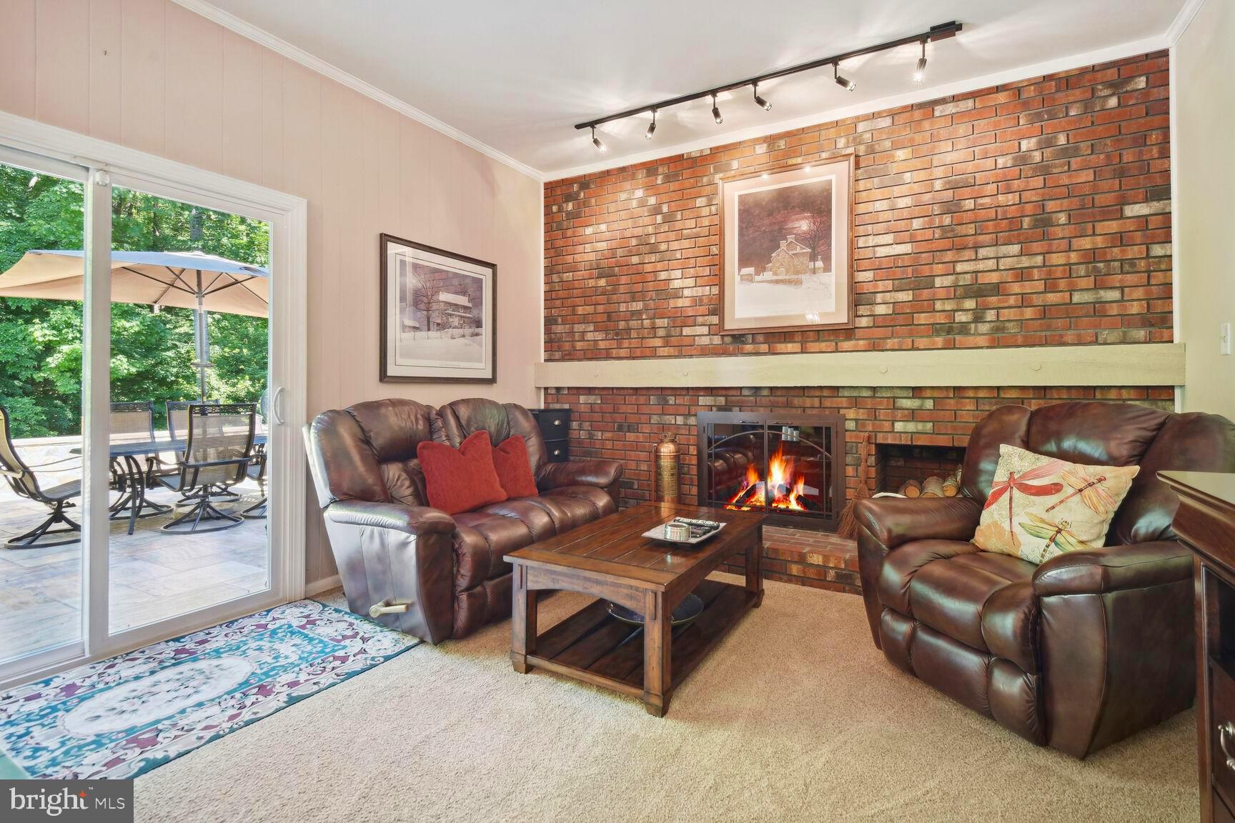 COLLEGE GARDENS - Residential