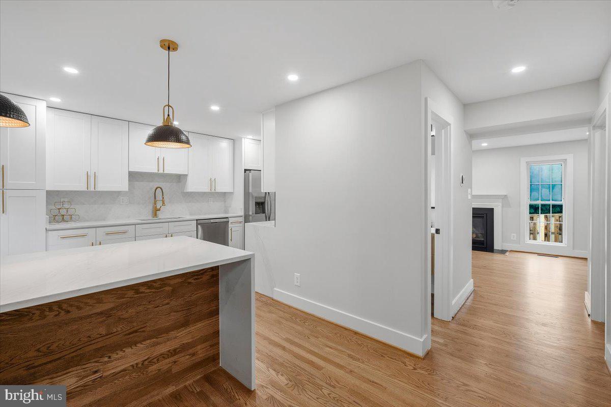 CHURCHILL TOWN SECTOR - Residential