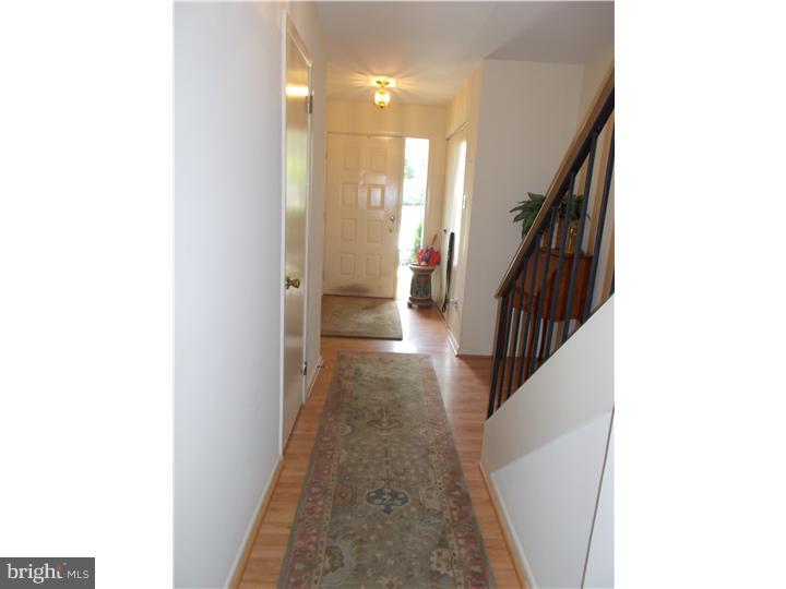 PUTNAM VIL - Residential Lease
