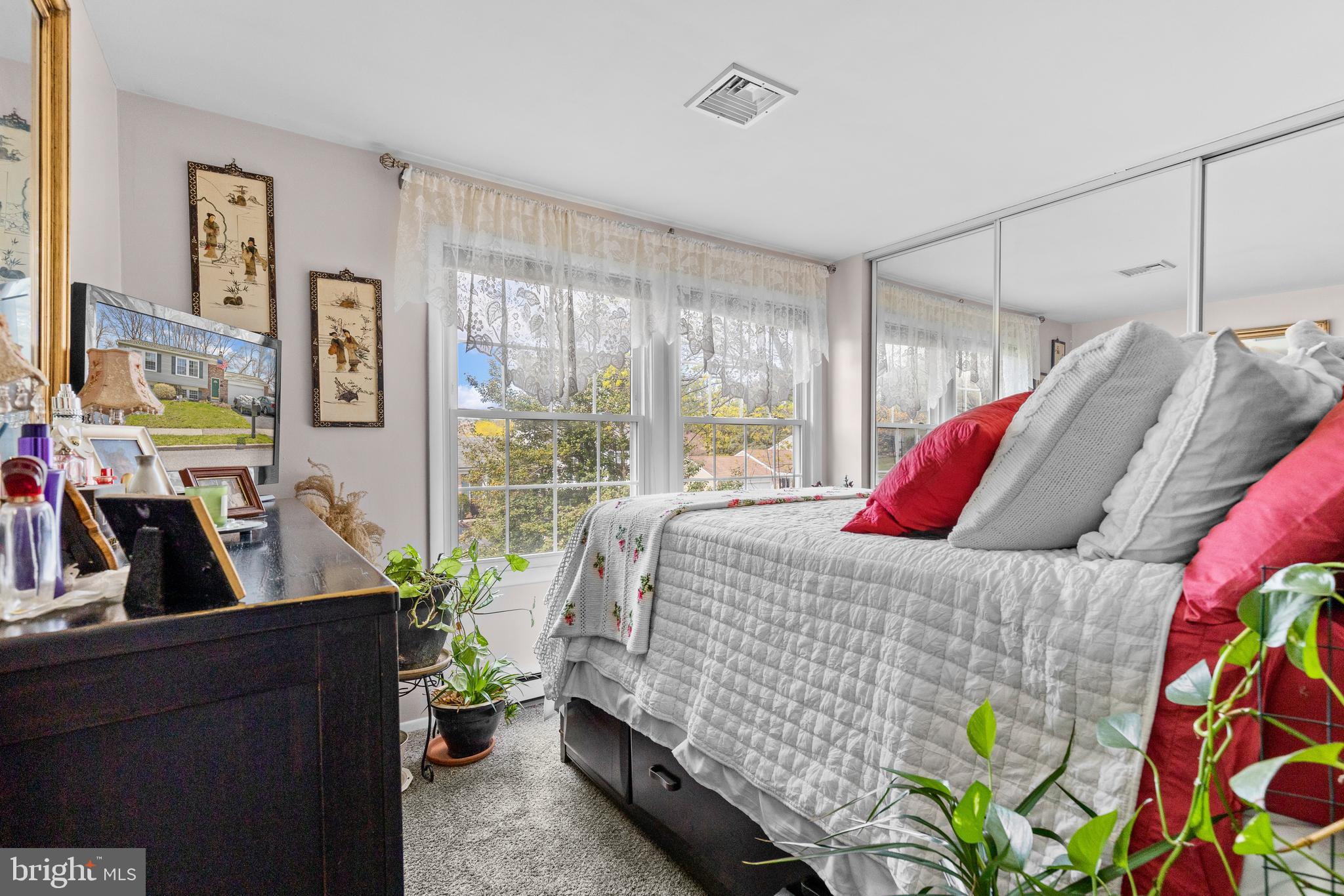 ROLLING RIDGE - Residential