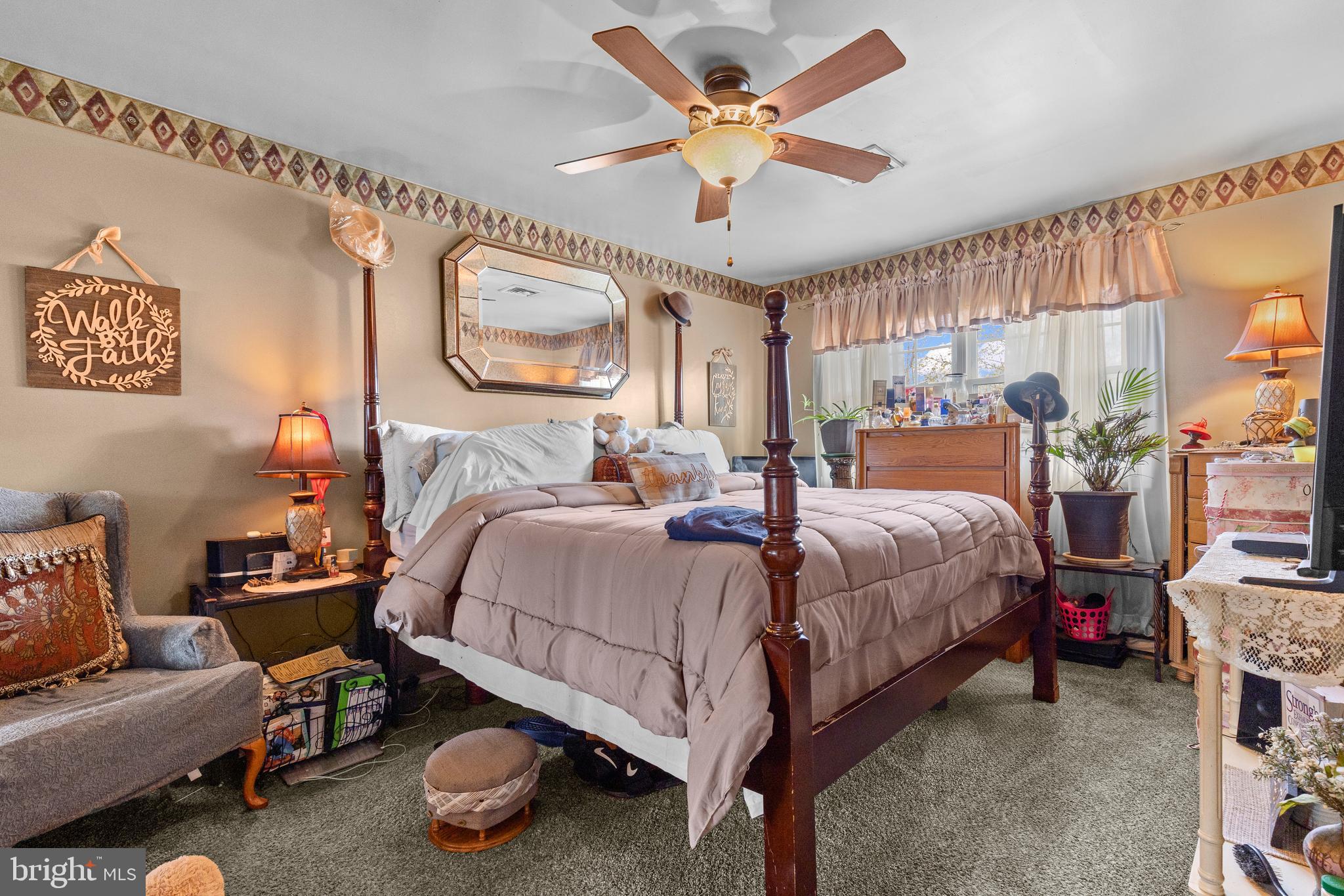 ROLLING RIDGE - Residential