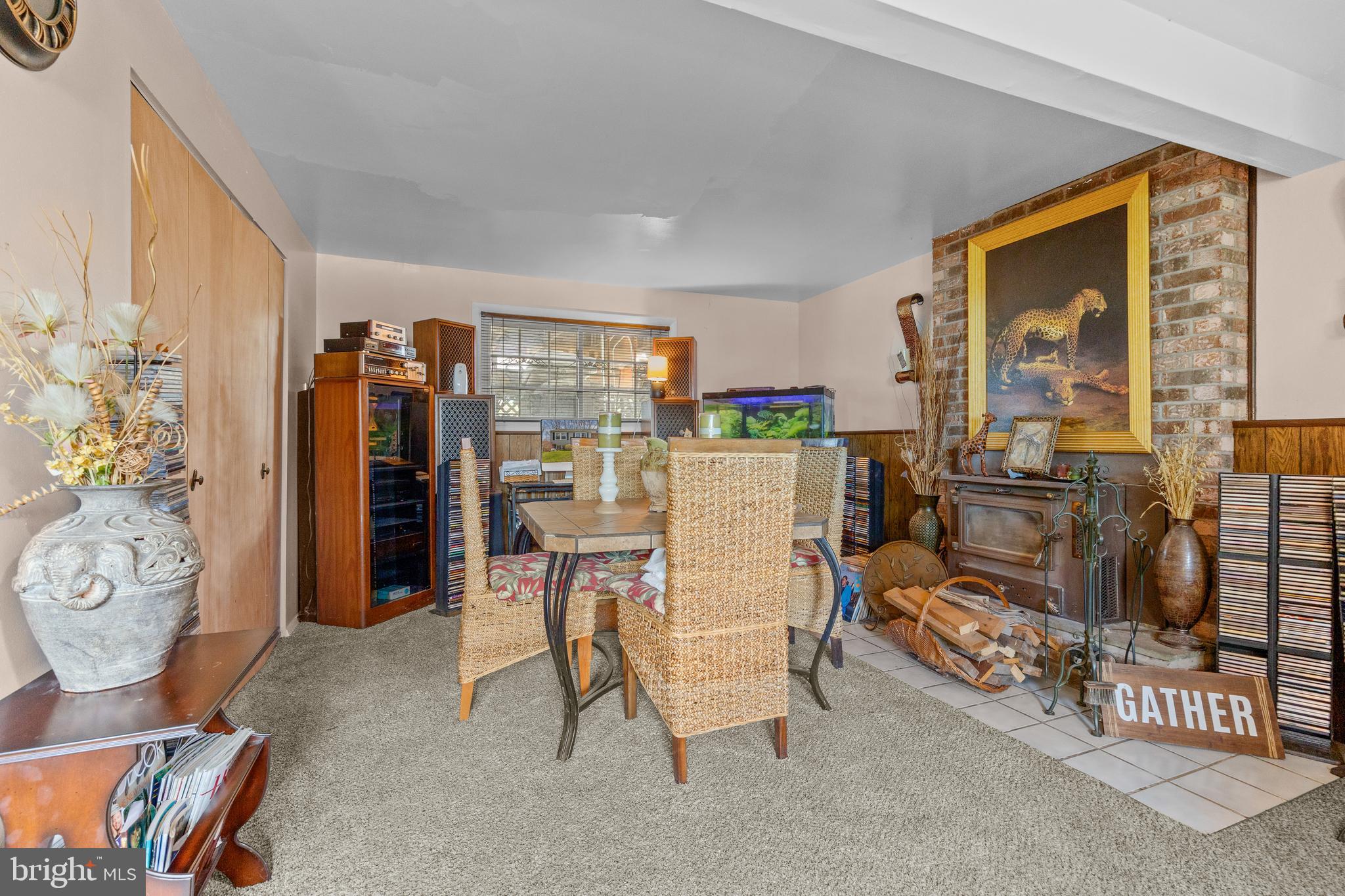 ROLLING RIDGE - Residential