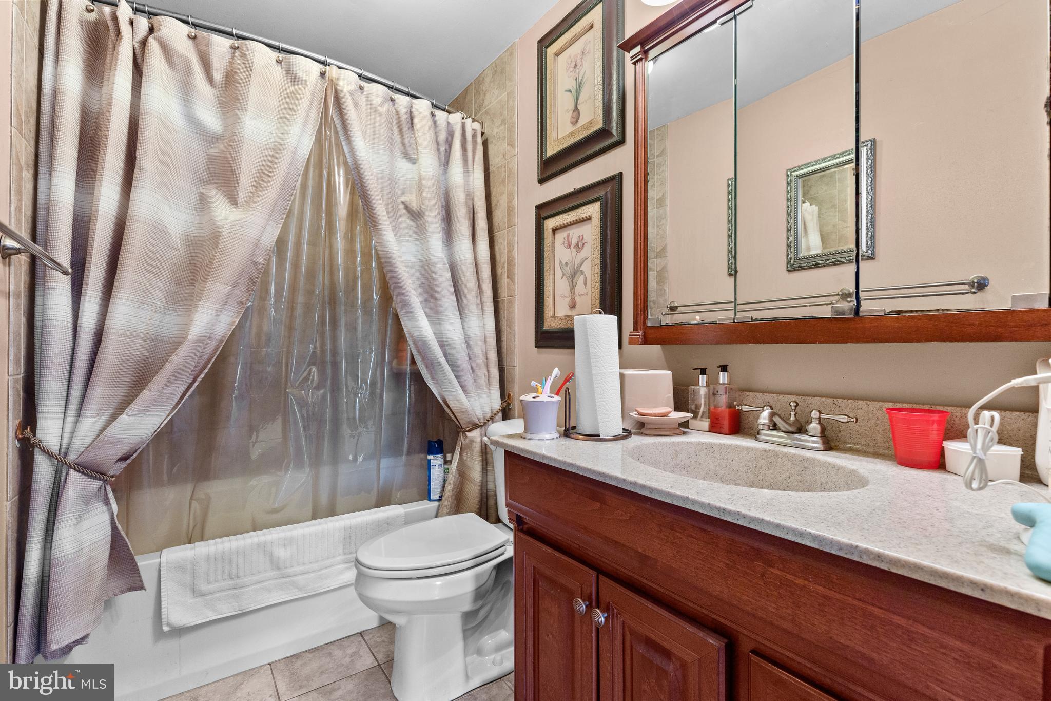 ROLLING RIDGE - Residential