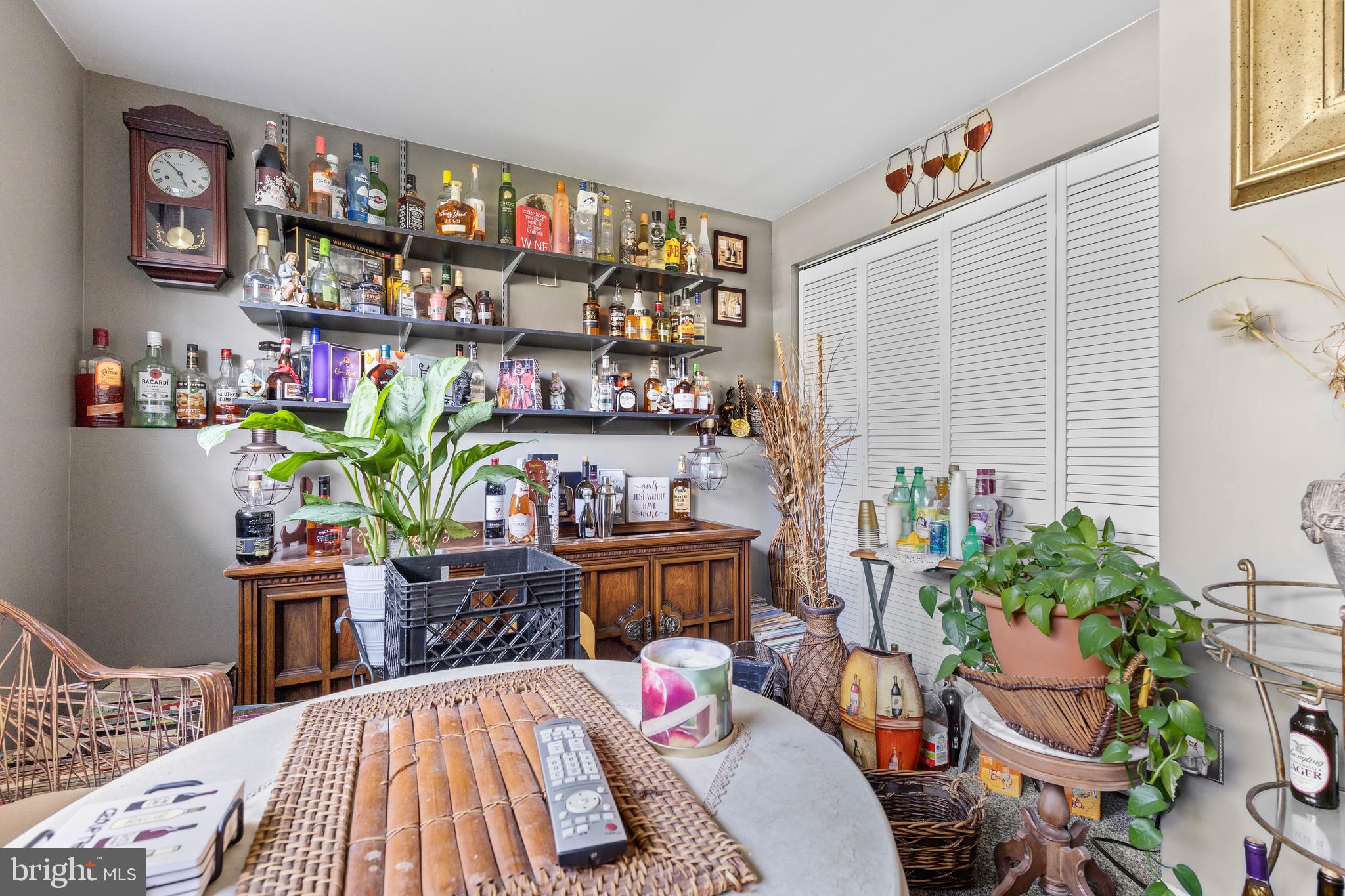 ROLLING RIDGE - Residential