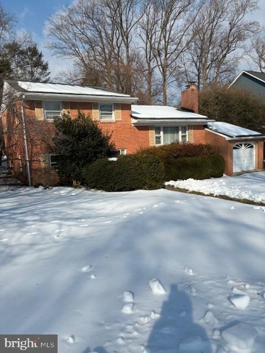 Please write contract with NVAR contingencies/clause addendum "as-is" clause.  House is not available to see--VALUE is in the LAND.  Incredible opportunity to purchase  12,819 sf in the Dana Heights  subdivision.  Build the home of your dreams in this fantastic location.  Easy access to downtown McLean, Arlington, DC, Tysons, & Metro Stations.  Contracts, if any, NLT NOON on  Tuesday, 3 March.  Thank you.