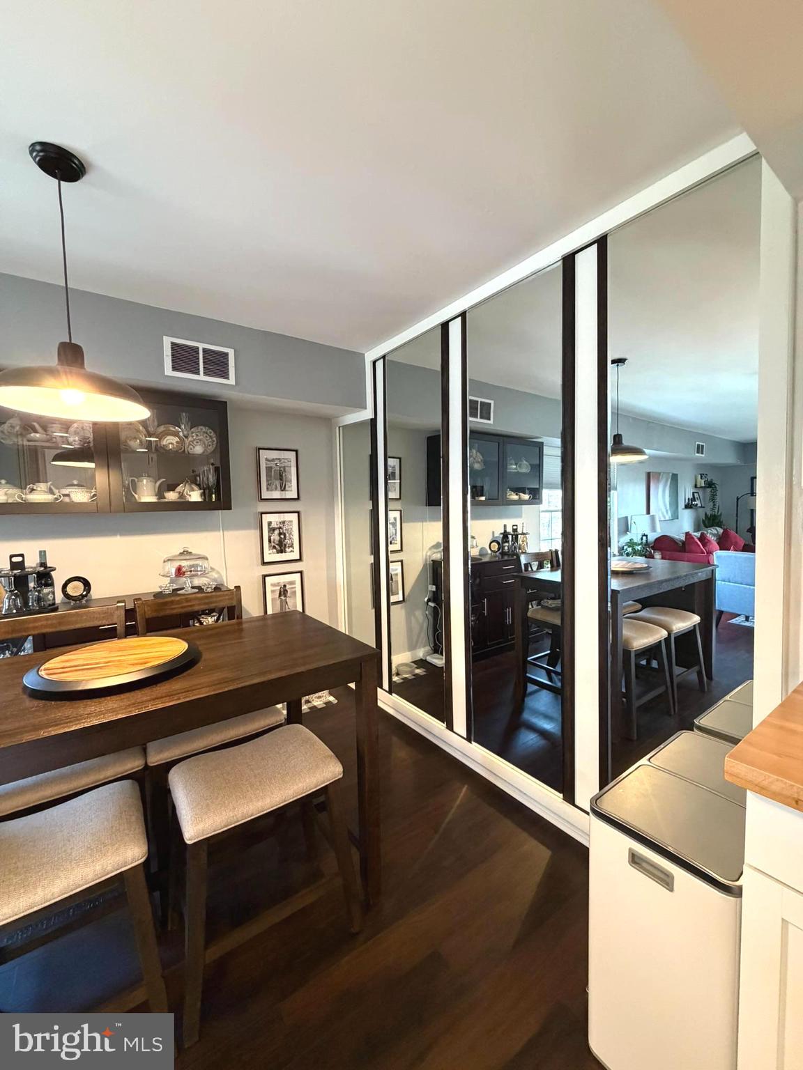 GLENHARDIE CONDOS - Residential