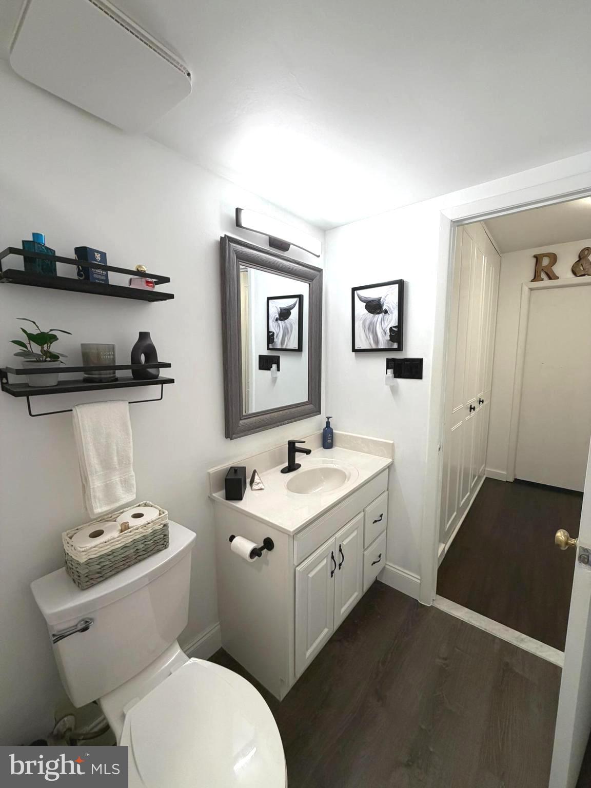 GLENHARDIE CONDOS - Residential