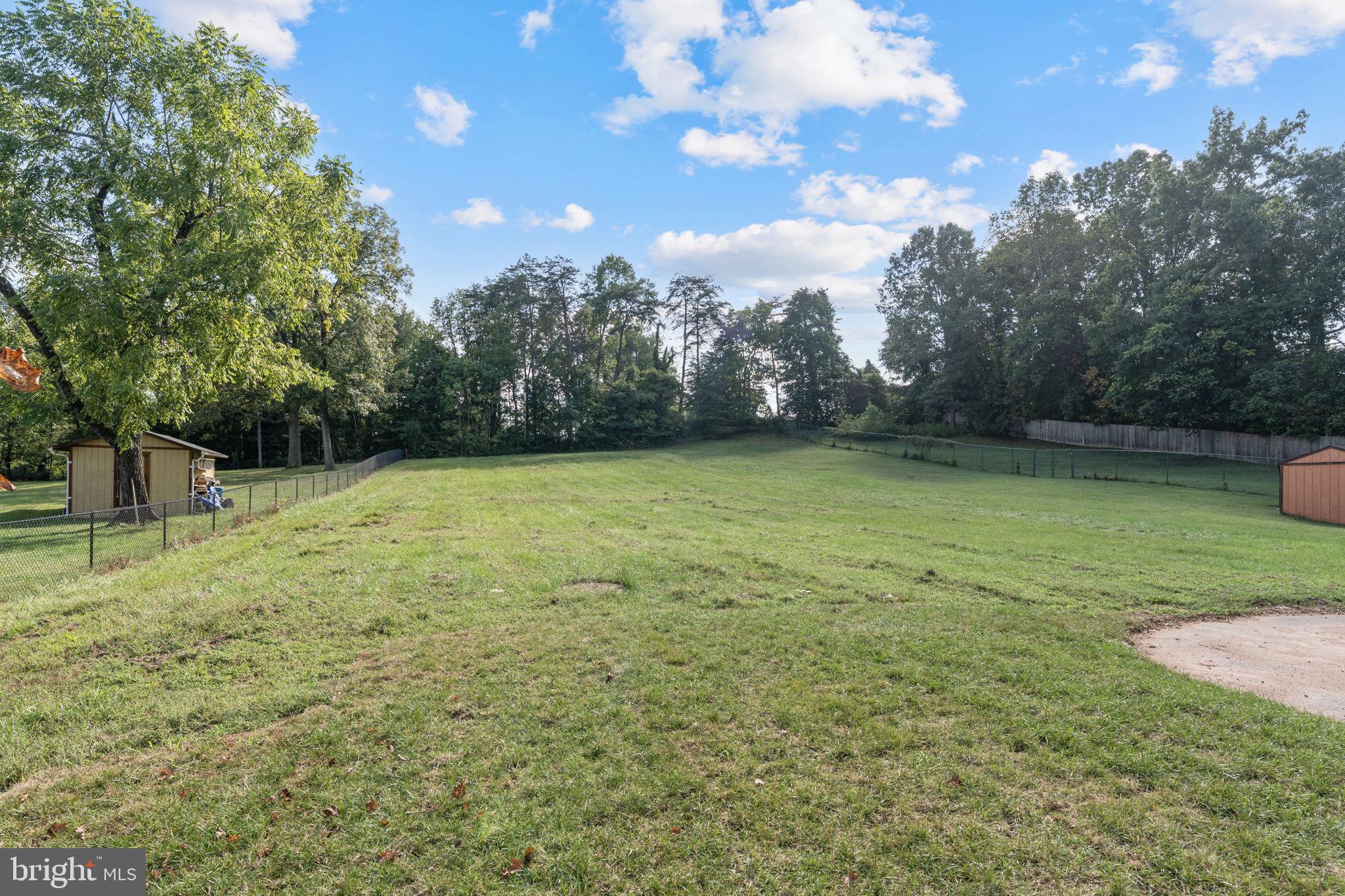 YORKSHIRE ACRES - Residential