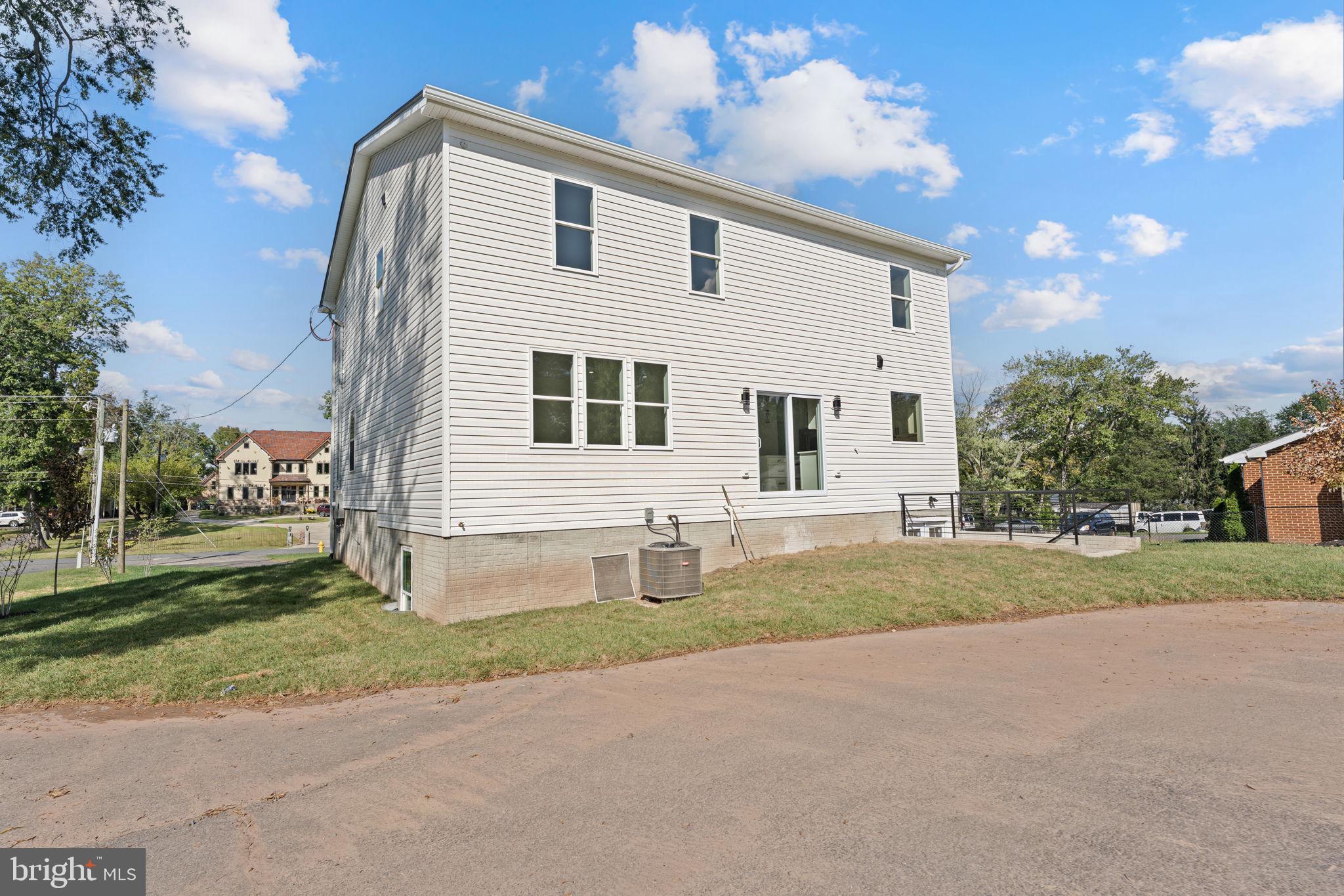 YORKSHIRE ACRES - Residential