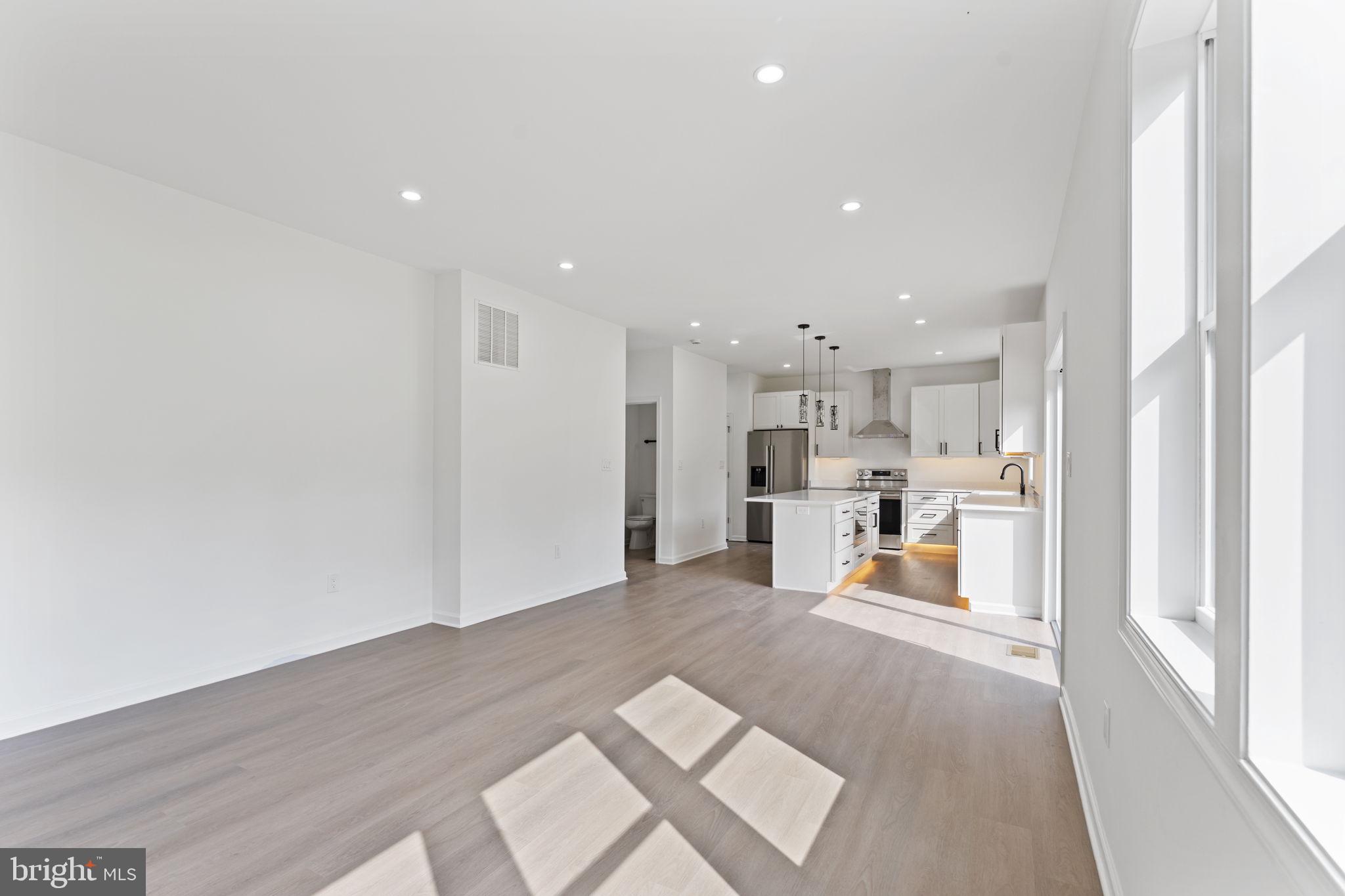 YORKSHIRE ACRES - Residential