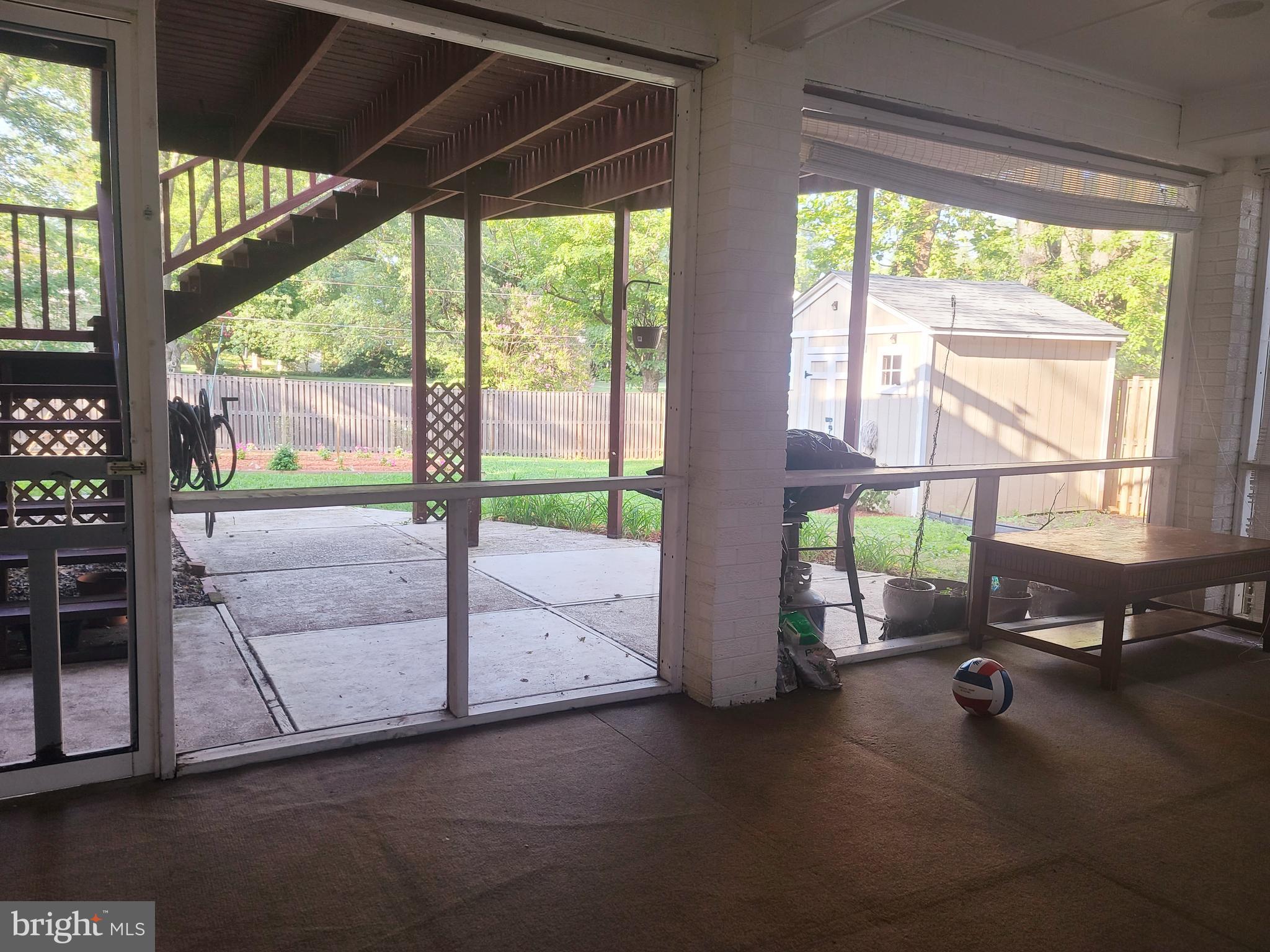 CAROL ACRES - Residential