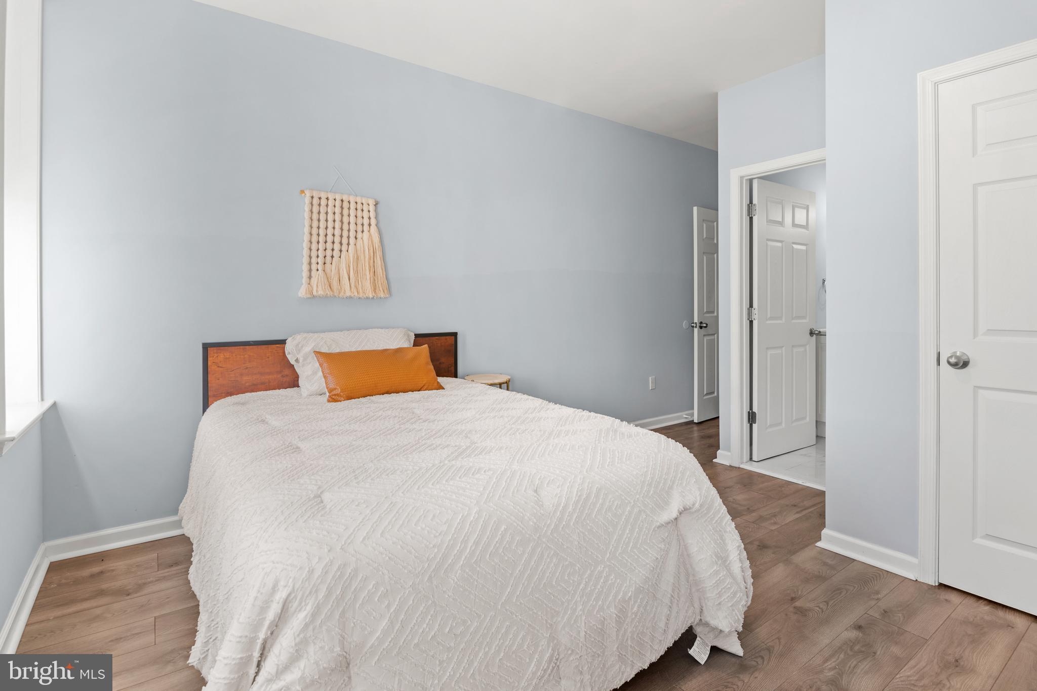 OLIVER - Residential