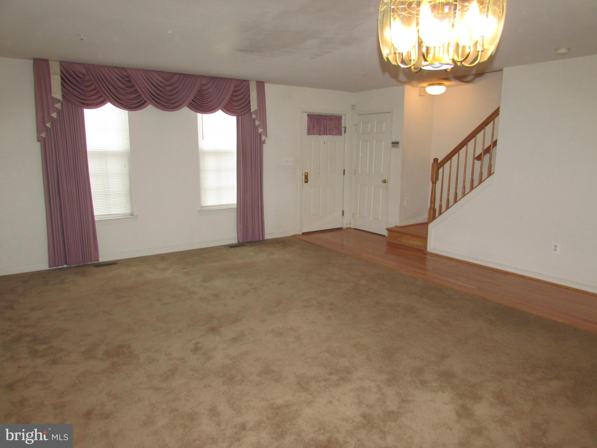 HERITAGE CROSSING - Residential