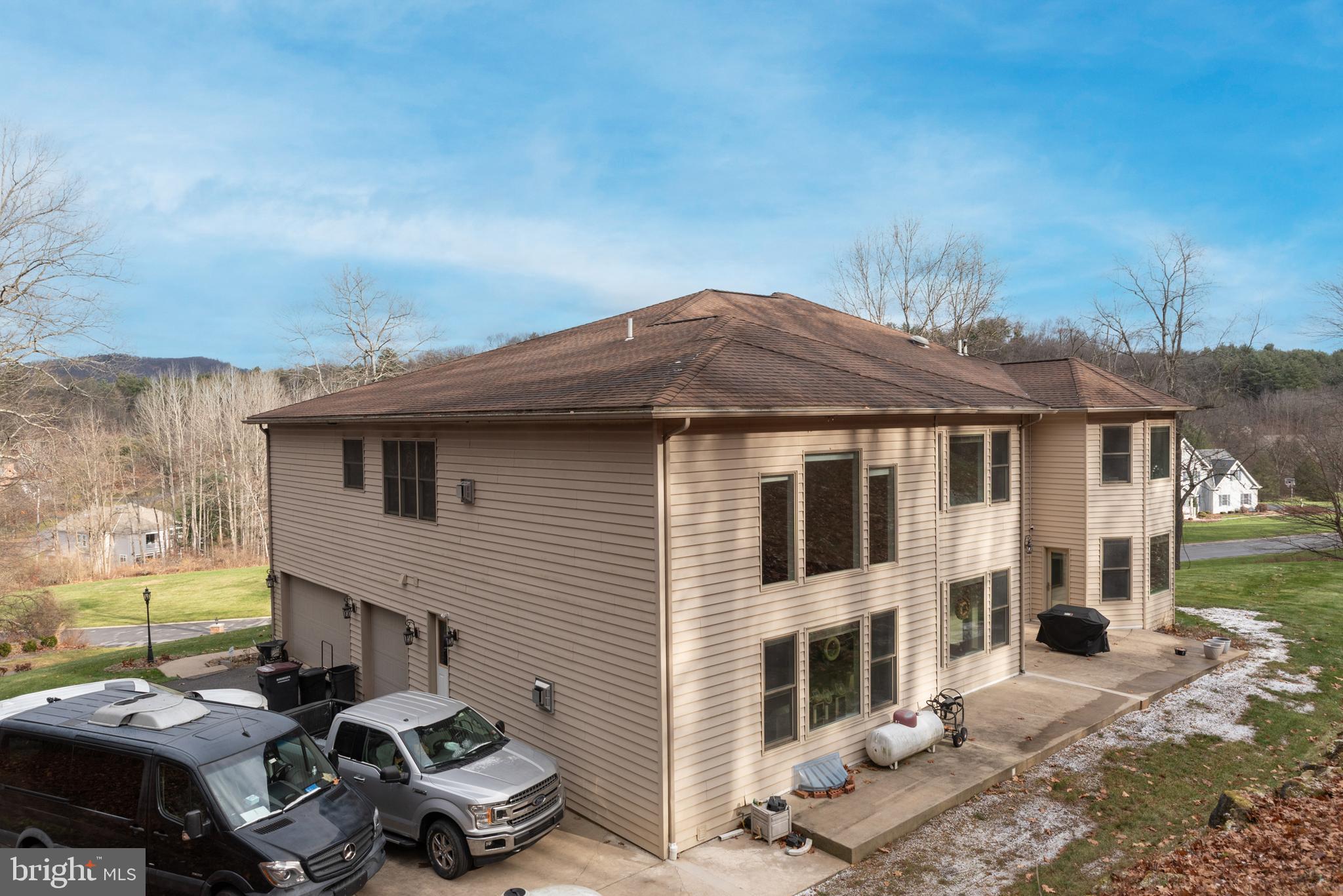 CEDAR CLIFF - Residential