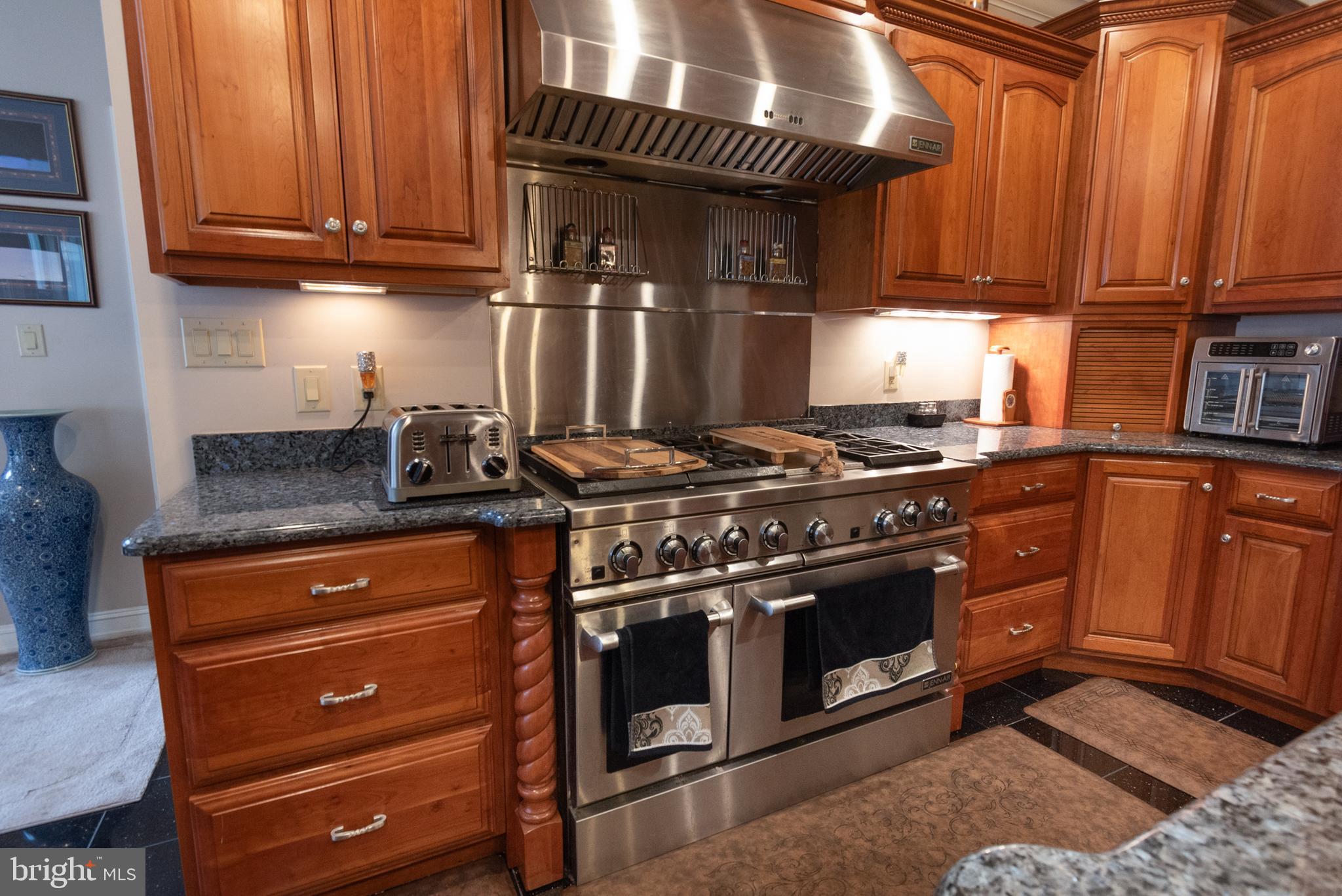 CEDAR CLIFF - Residential