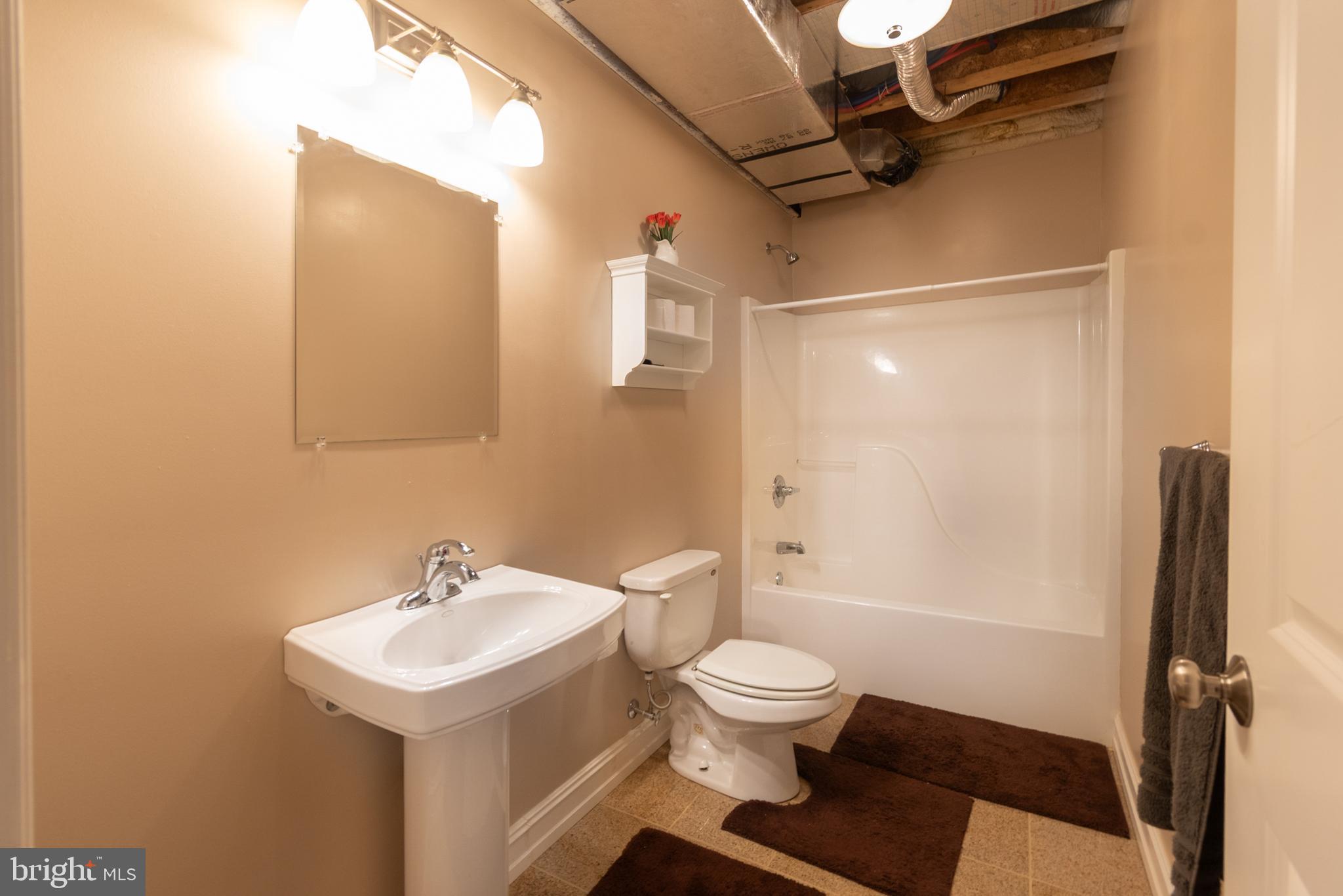 CEDAR CLIFF - Residential