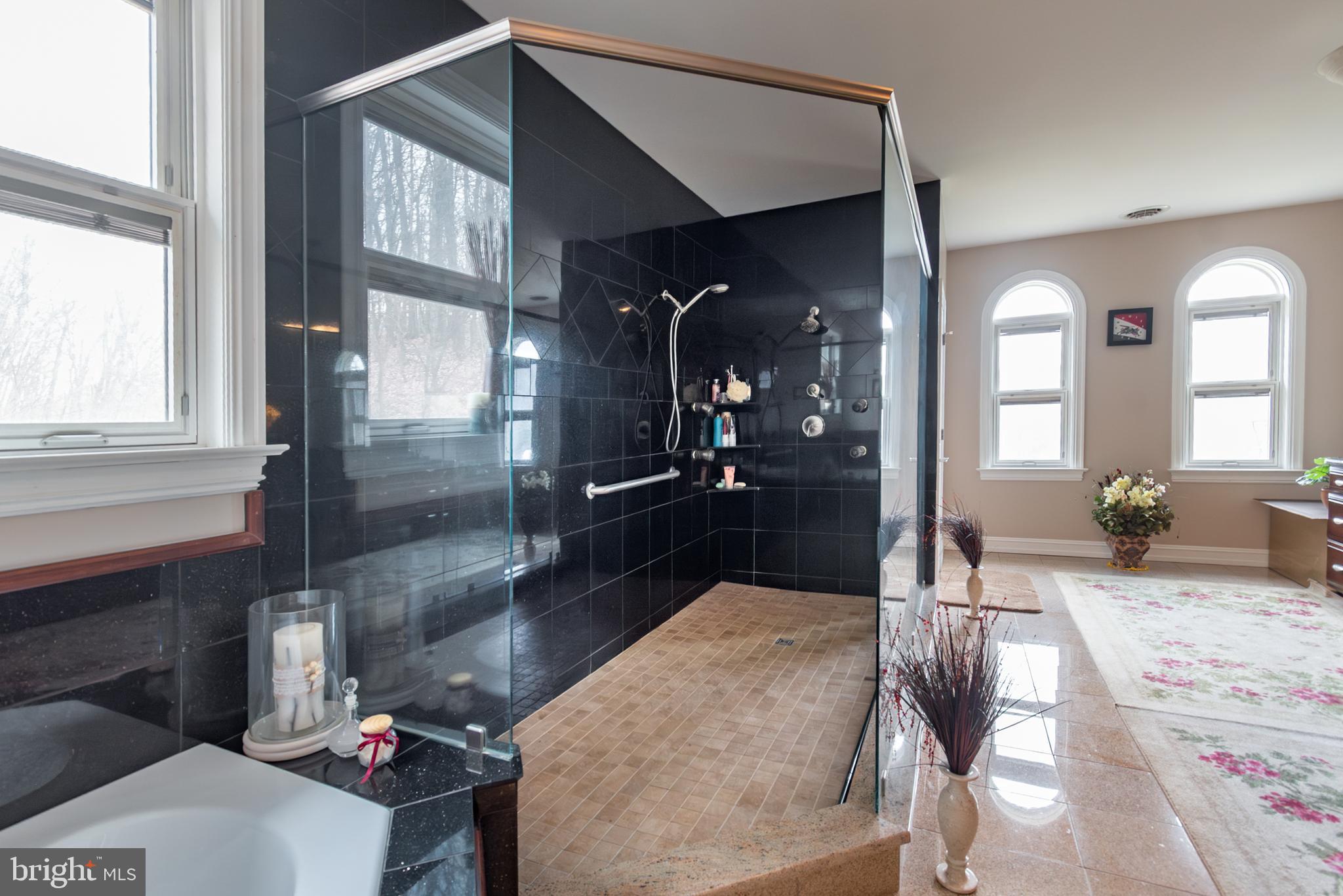 CEDAR CLIFF - Residential