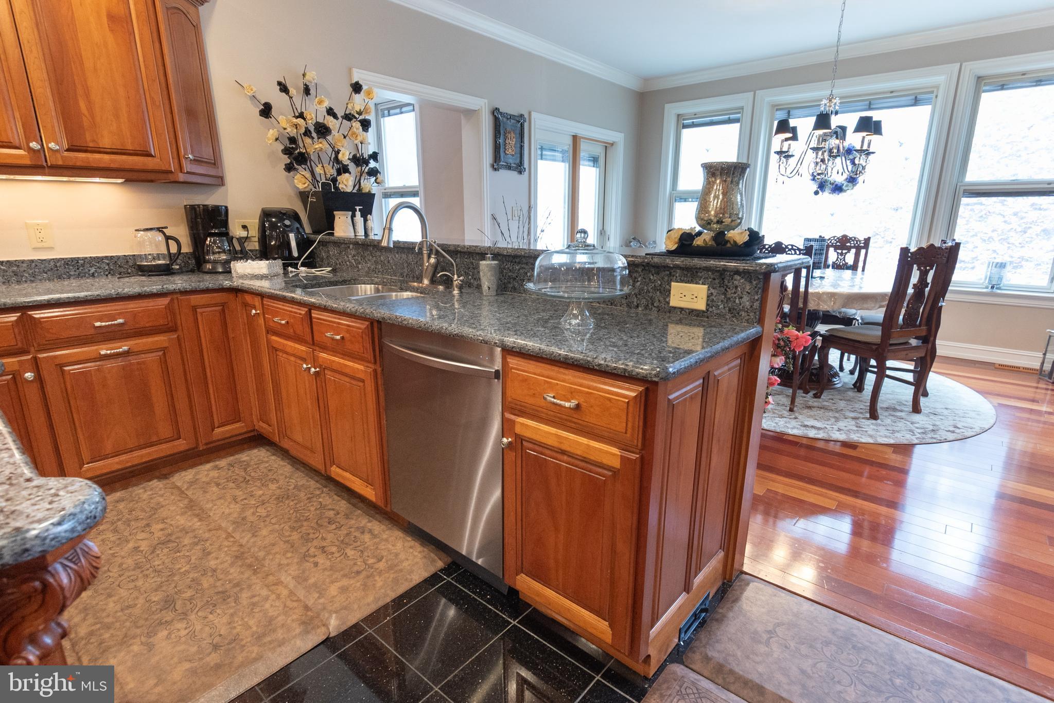 CEDAR CLIFF - Residential