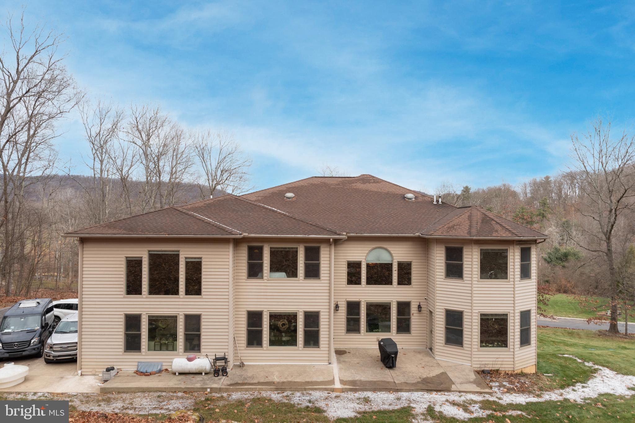 CEDAR CLIFF - Residential