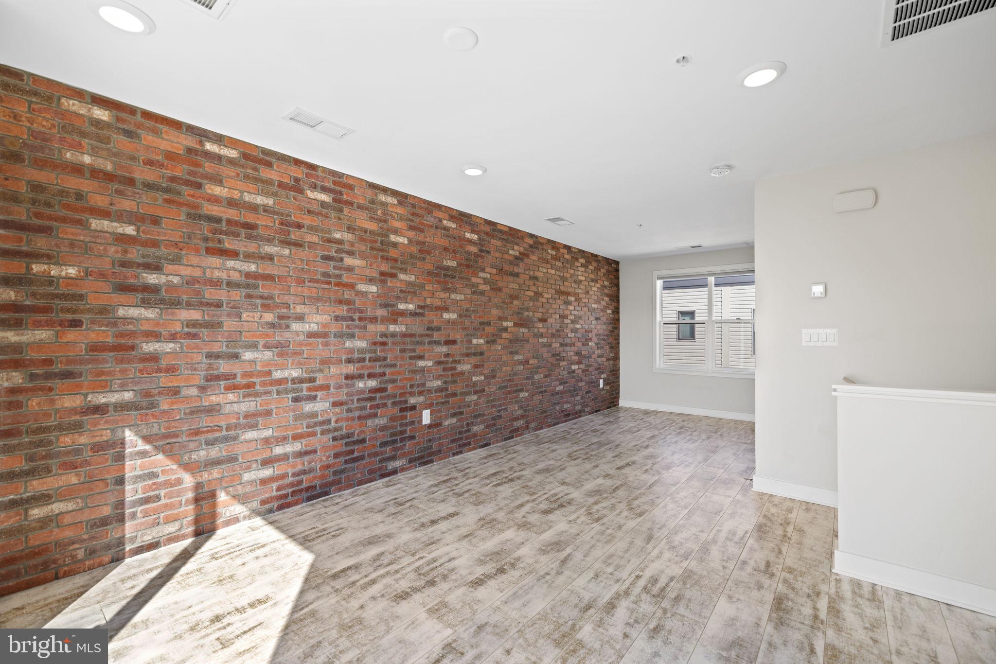 WESTSIDE AT SHADY GROVE METRO - Residential Lease