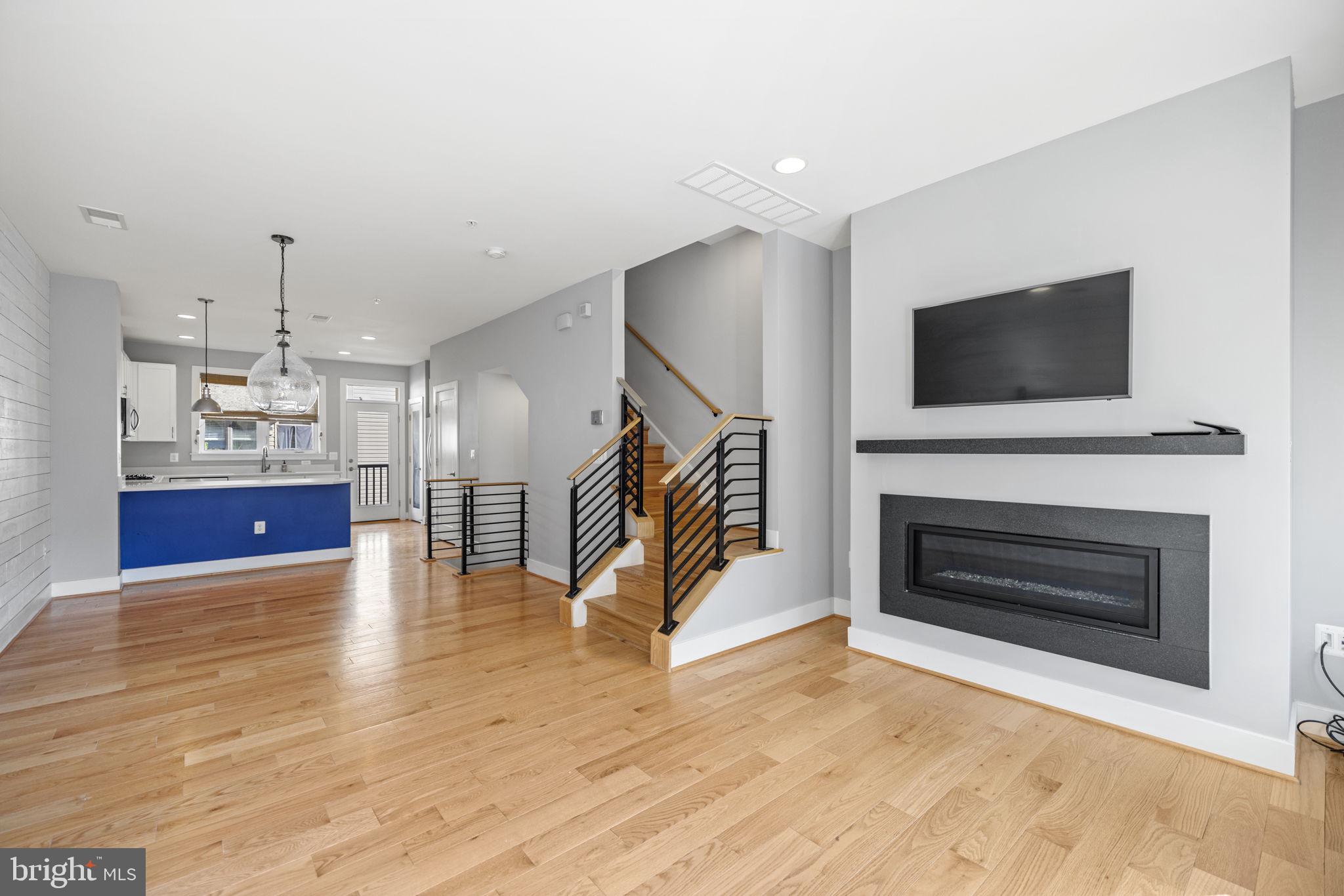 WESTSIDE AT SHADY GROVE METRO - Residential Lease