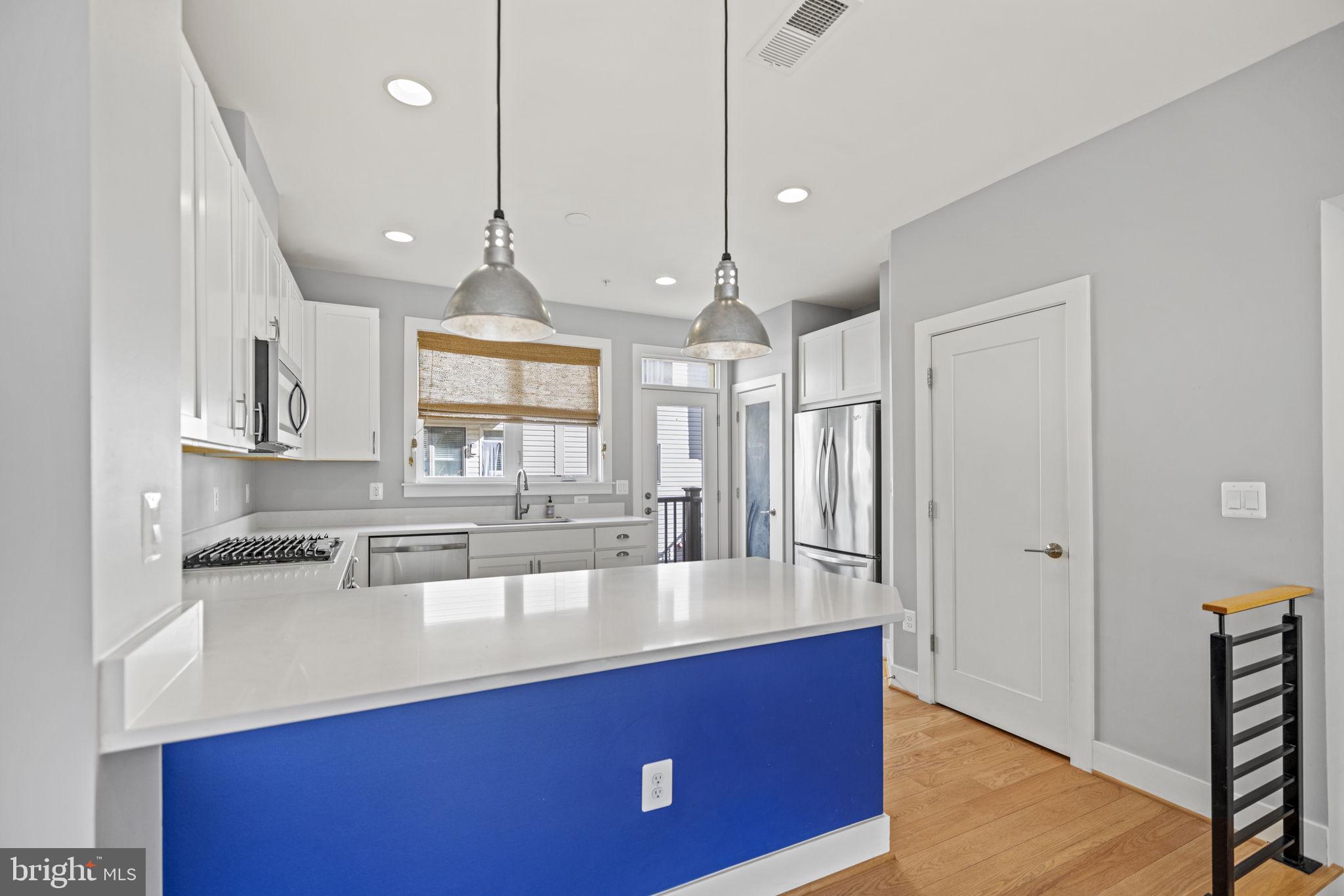 WESTSIDE AT SHADY GROVE METRO - Residential Lease