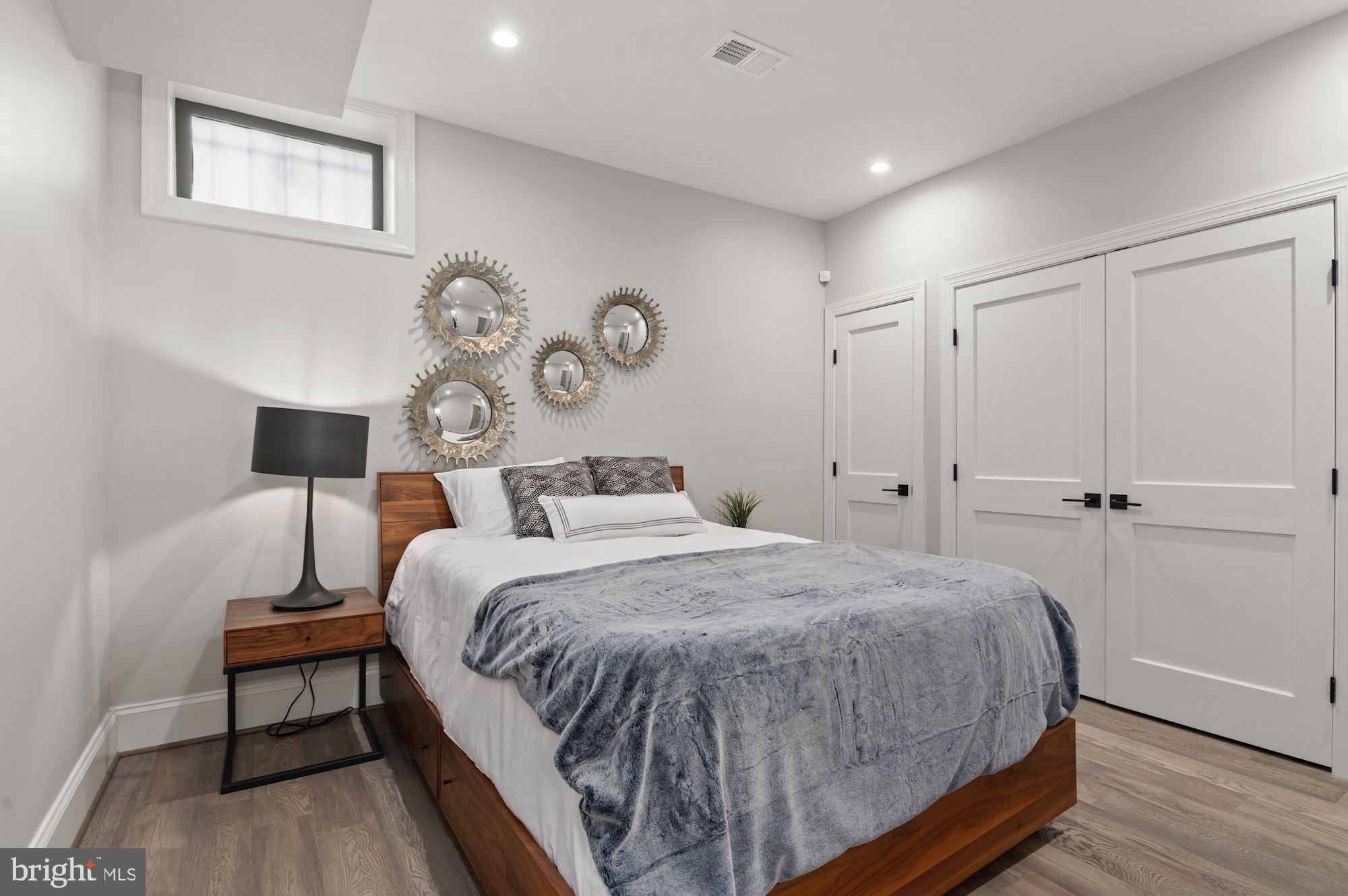 GEORGETOWN - Residential