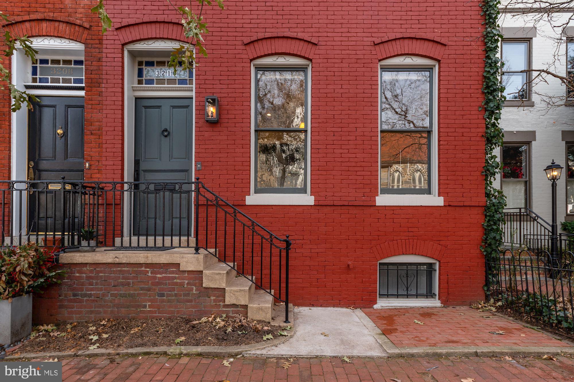 GEORGETOWN - Residential