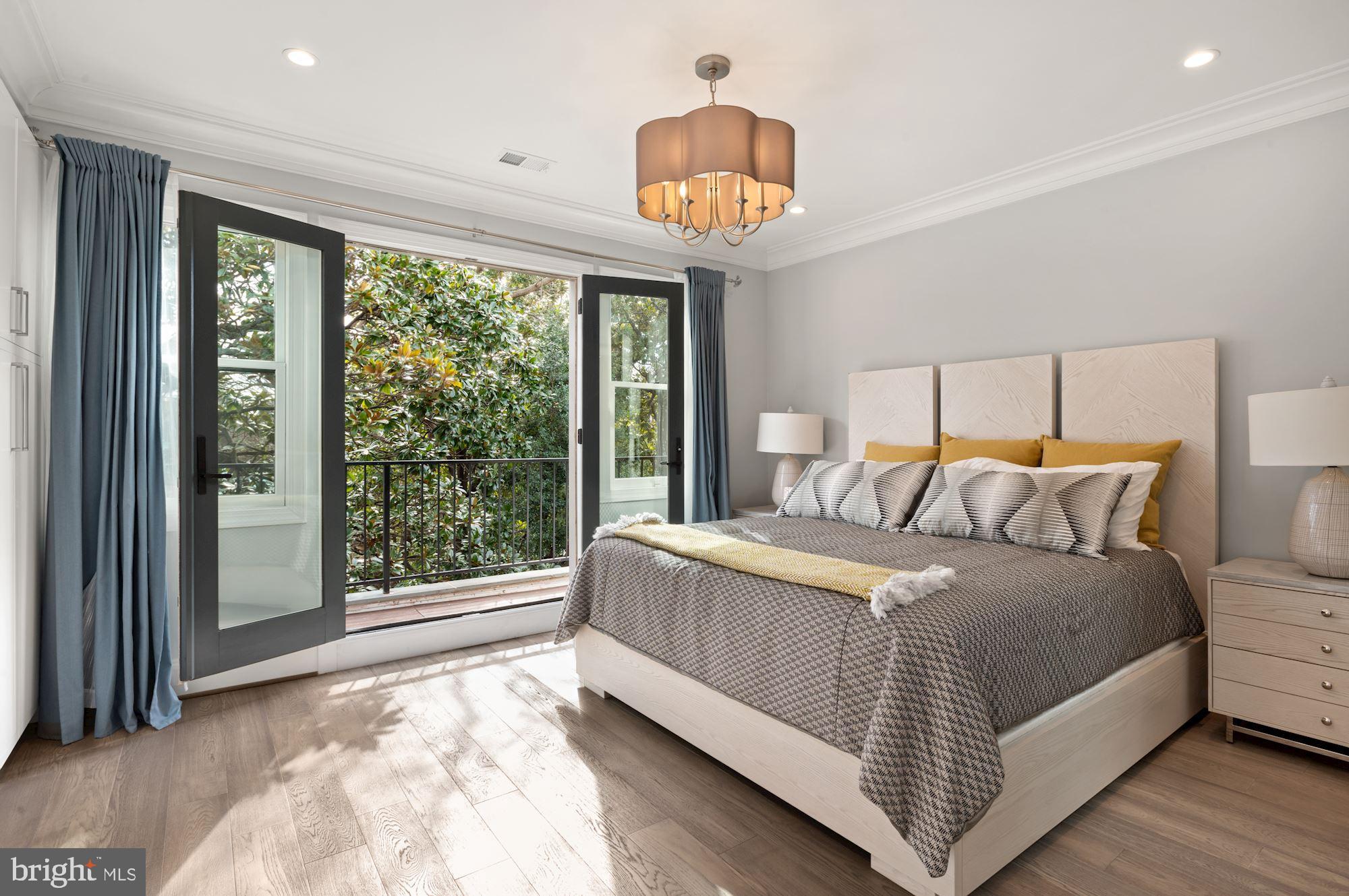 GEORGETOWN - Residential